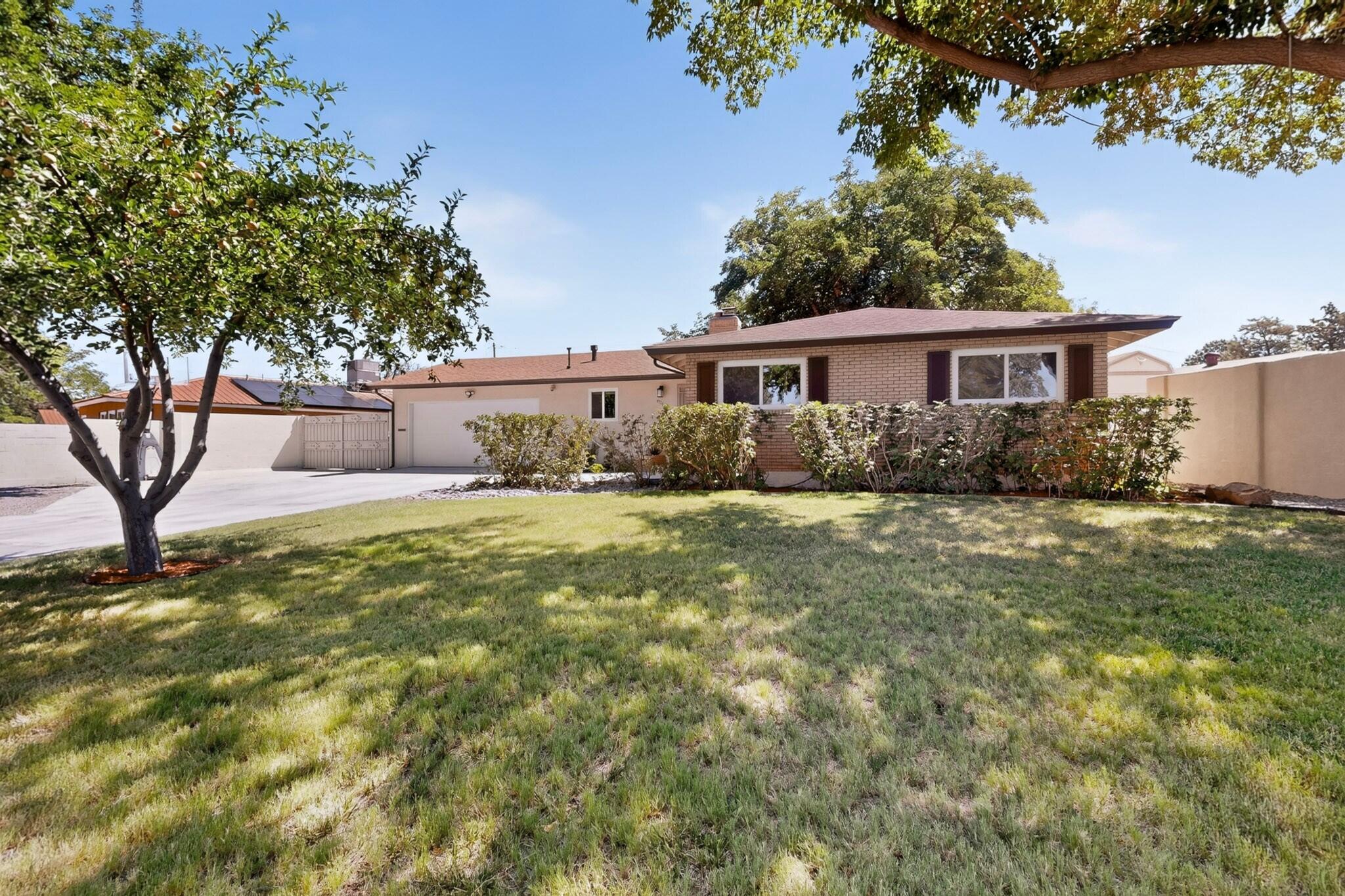 6317 Mossman Place NE, Cedar Crest, NM 87008