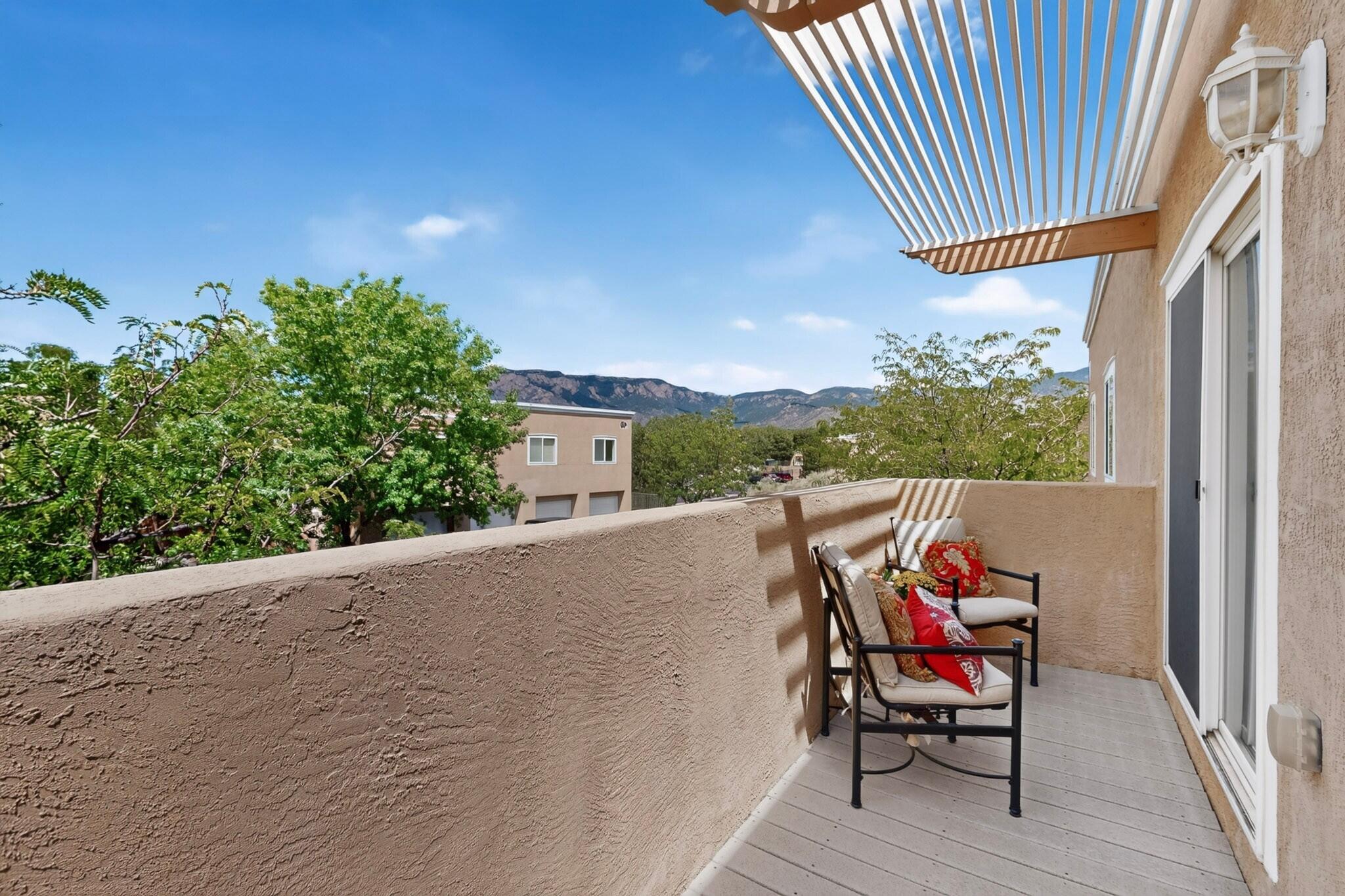 Photo 9 — 4701 Morris Street NE 3904