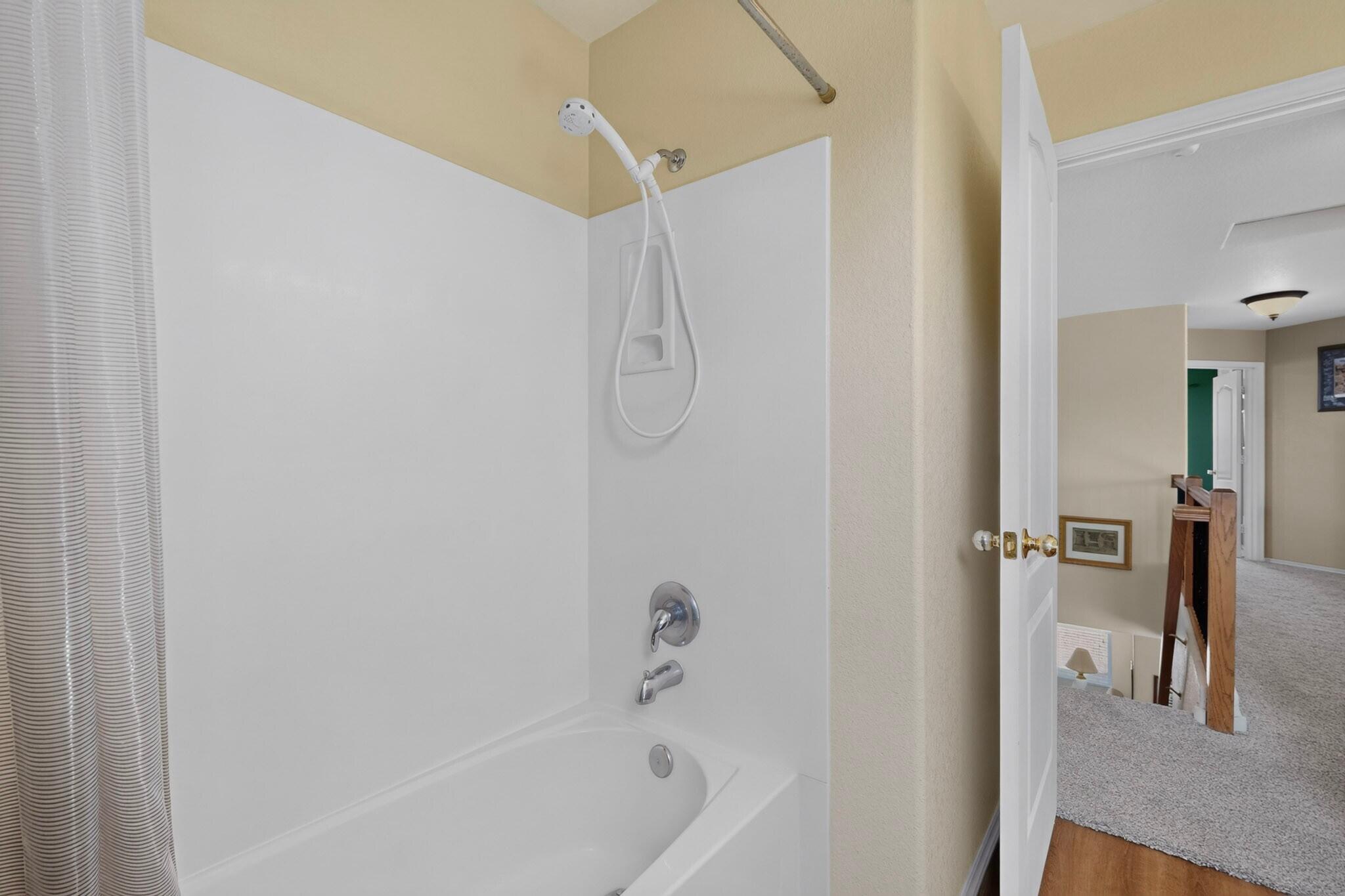 Photo 4 — 6316 Calle Tesoro NW