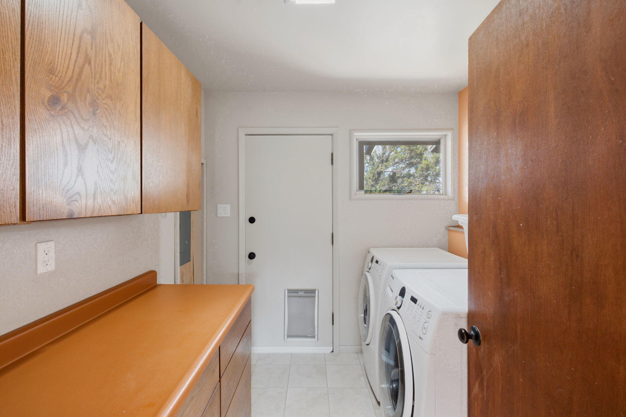 Photo 8 — 54 Baillo Drive