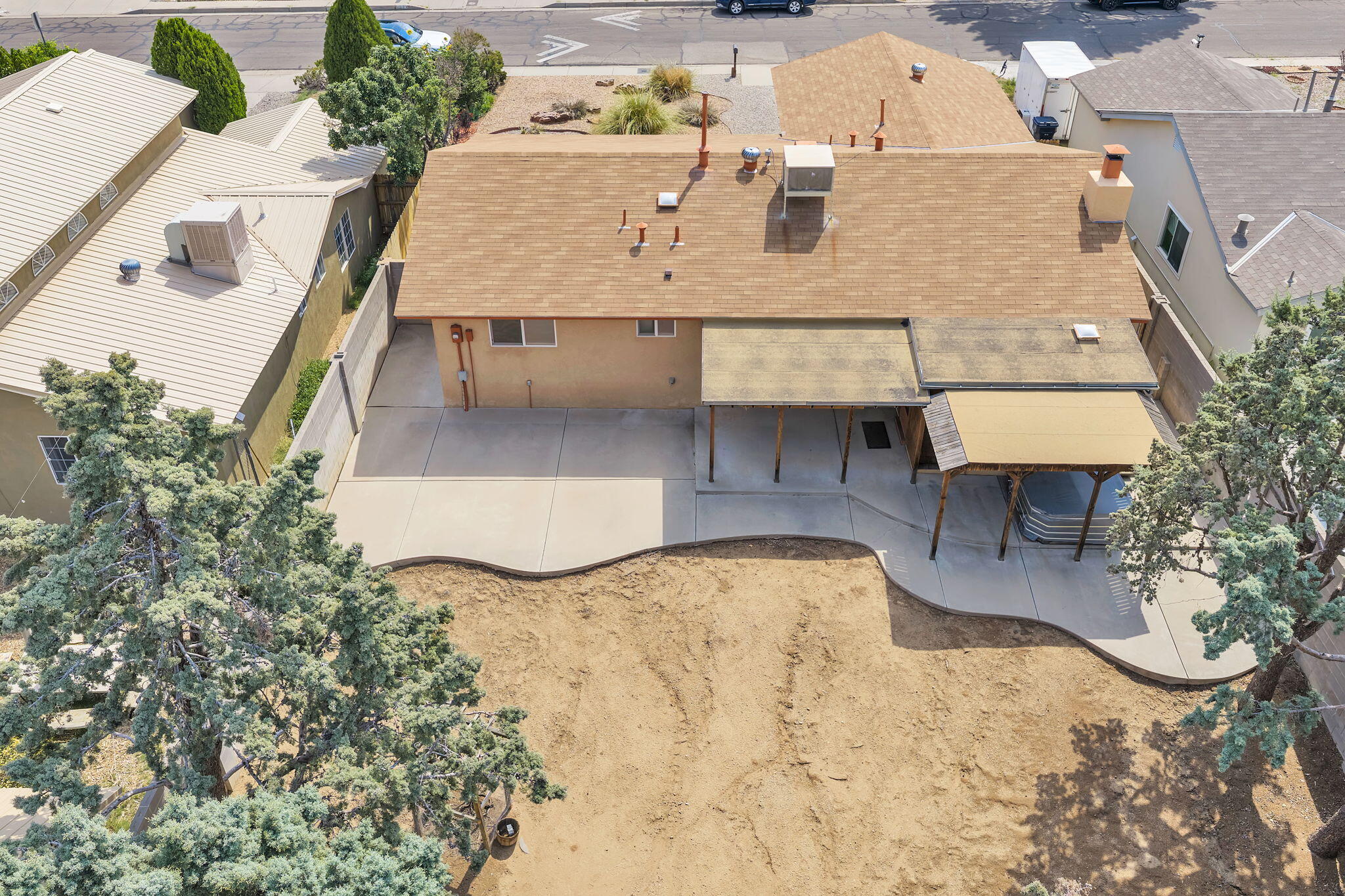Photo 9 — 2445 Algodones Street NE