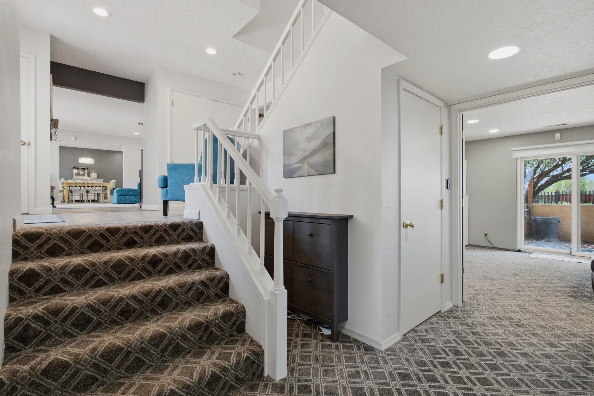Photo 5 — 6 Autumnwood Court