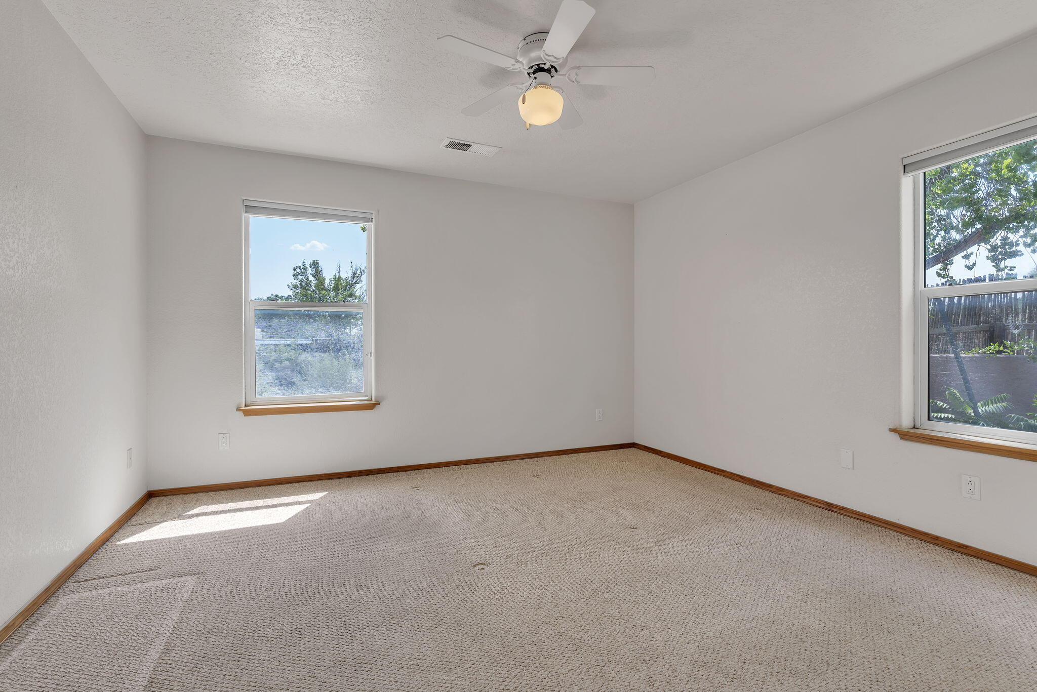 Photo 6 — 115 El Rey Drive NW
