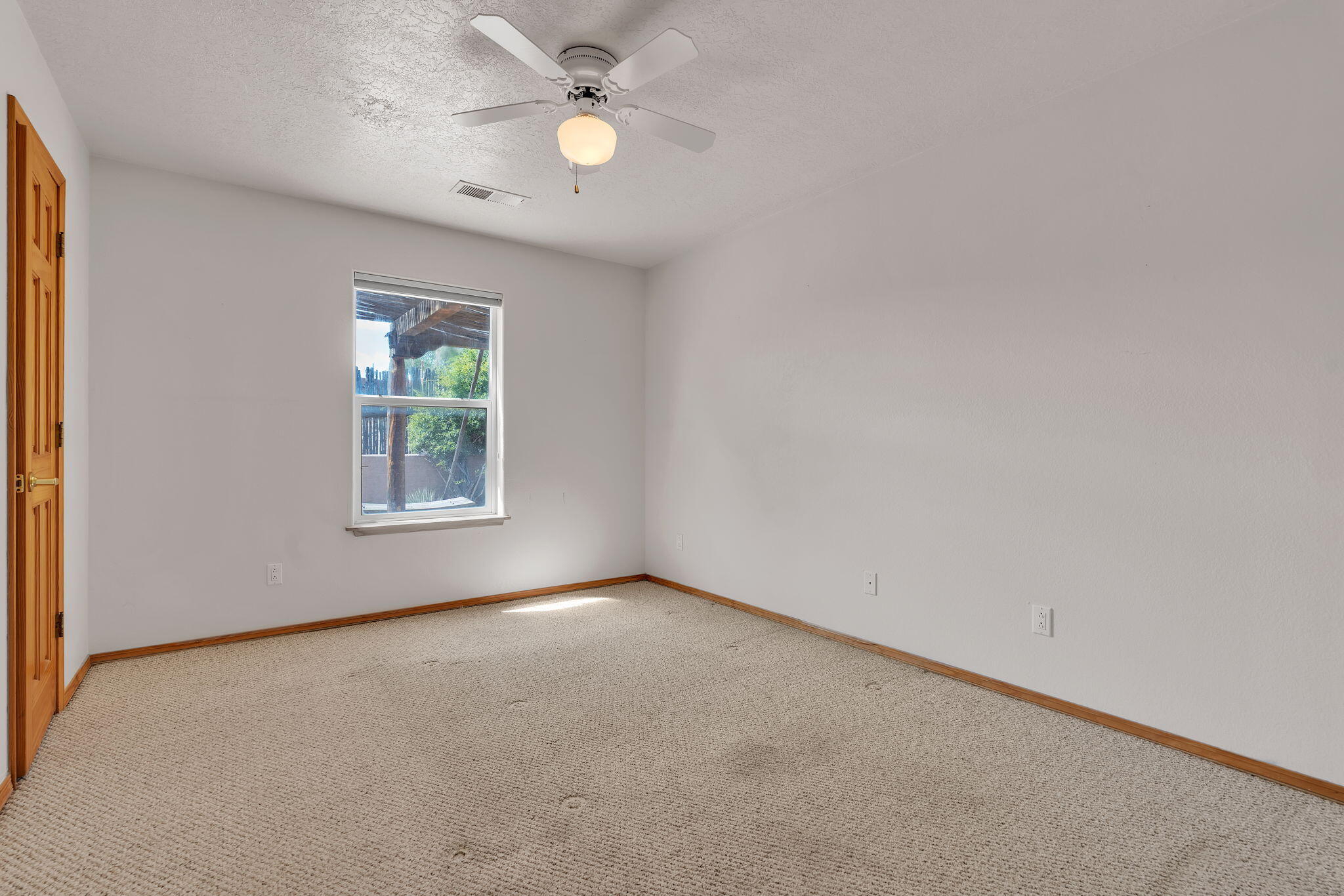 Photo 8 — 115 El Rey Drive NW