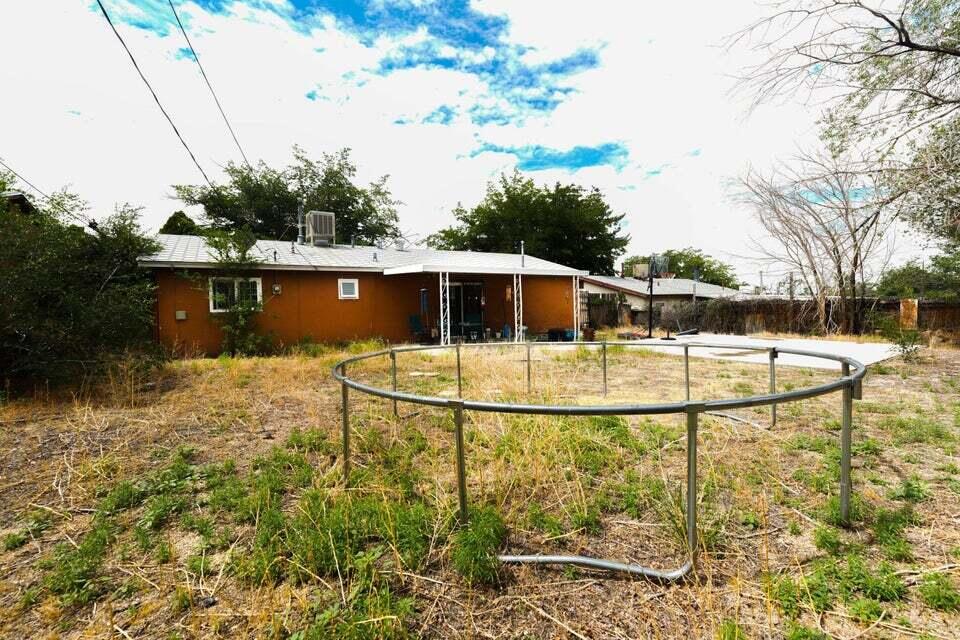 Photo 5 — 13421 Canyonview Place NE