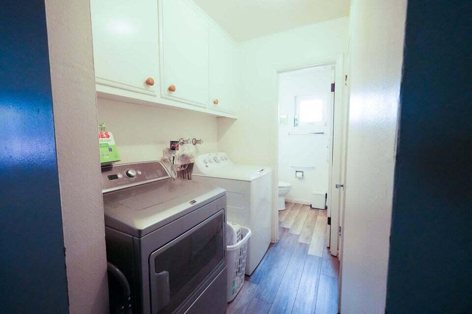 Photo 15 — 13421 Canyonview Place NE