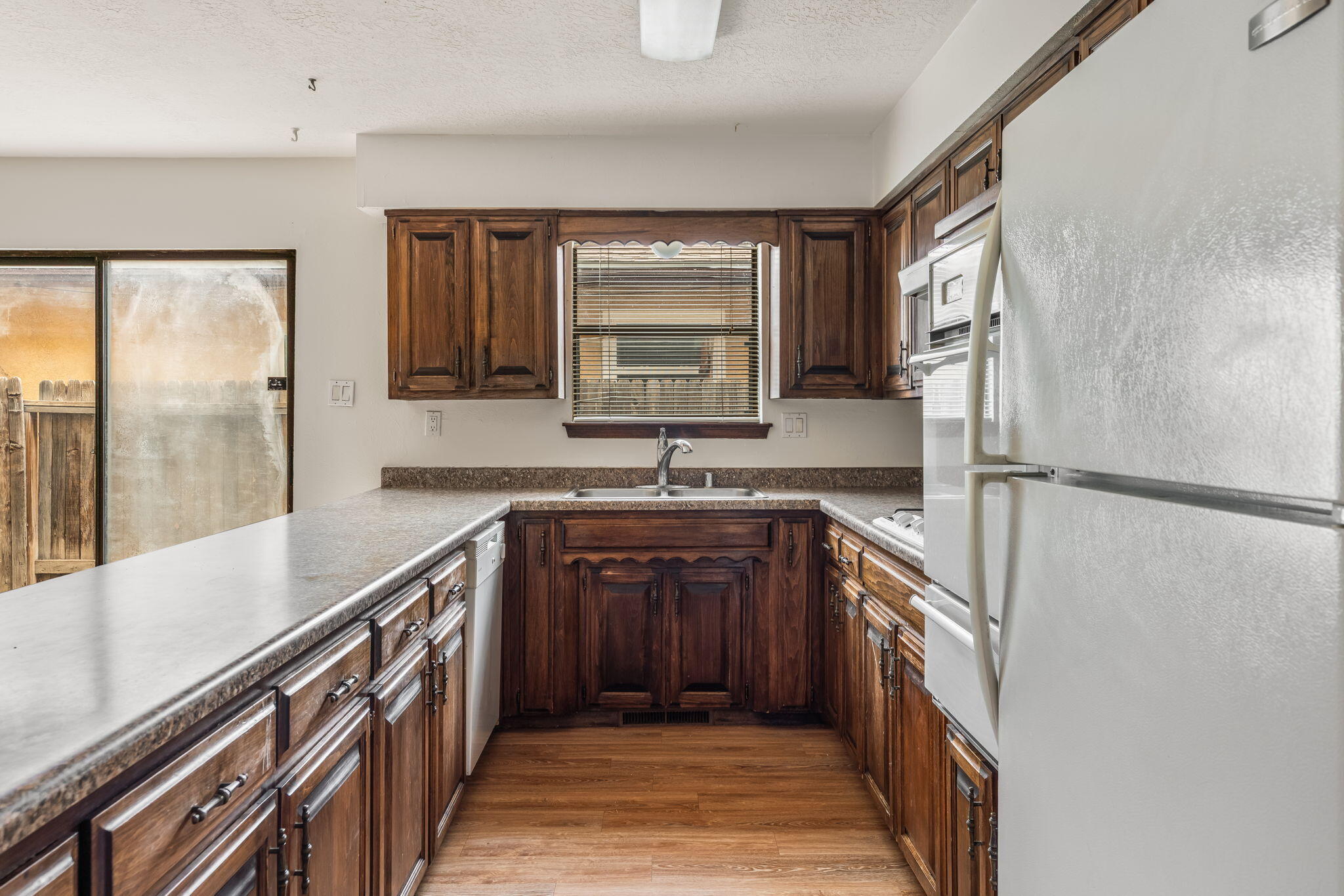Photo 17 — 2905 Palo Verde Drive NE