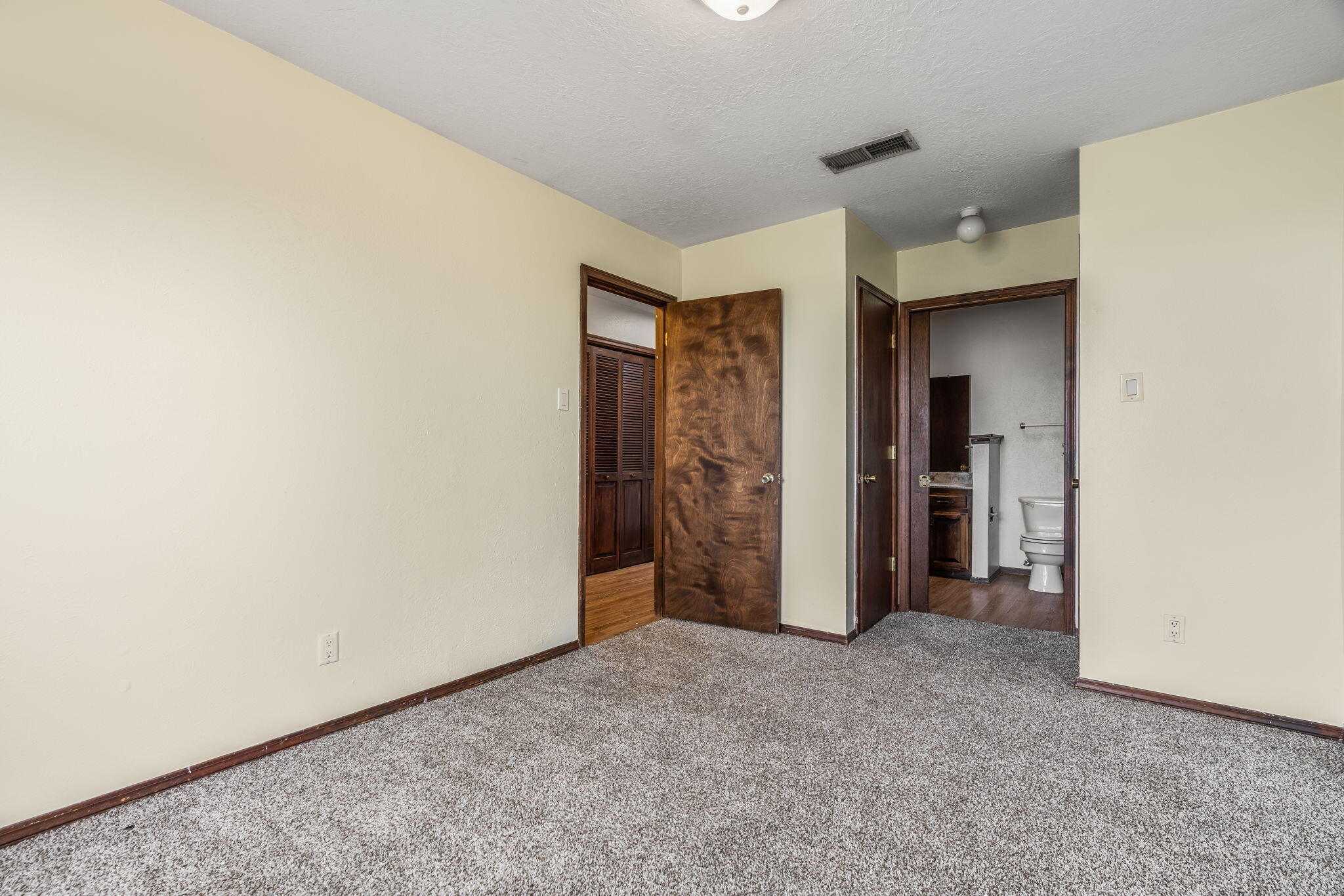 Photo 5 — 2905 Palo Verde Drive NE