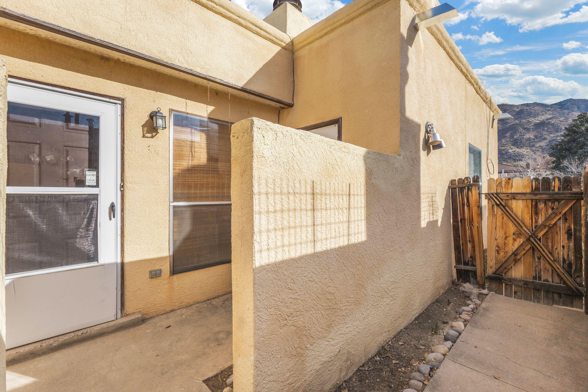 Photo 2 — 2905 Palo Verde Drive NE