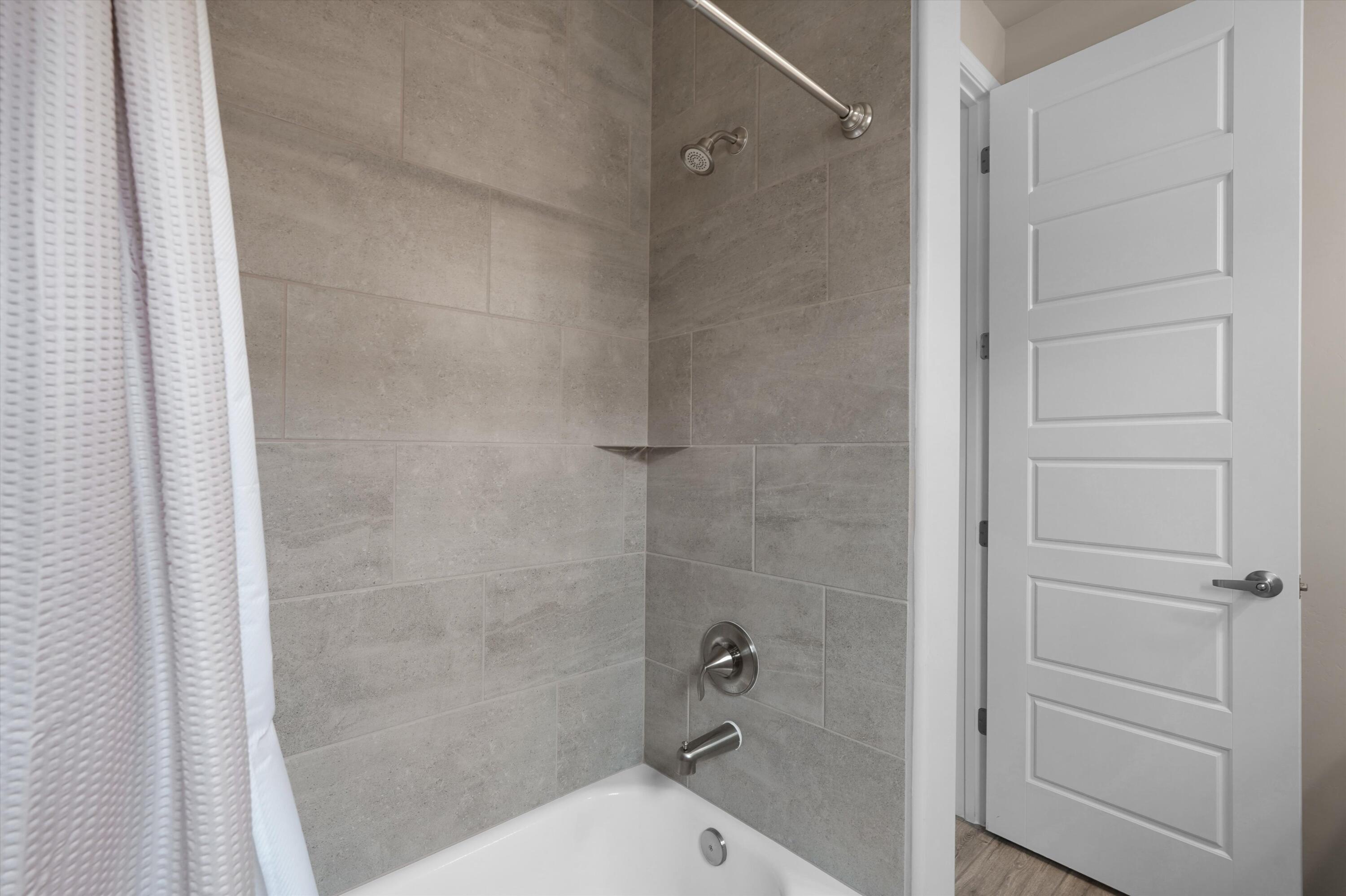 Photo 10 — 7512 Two Rock Road NW