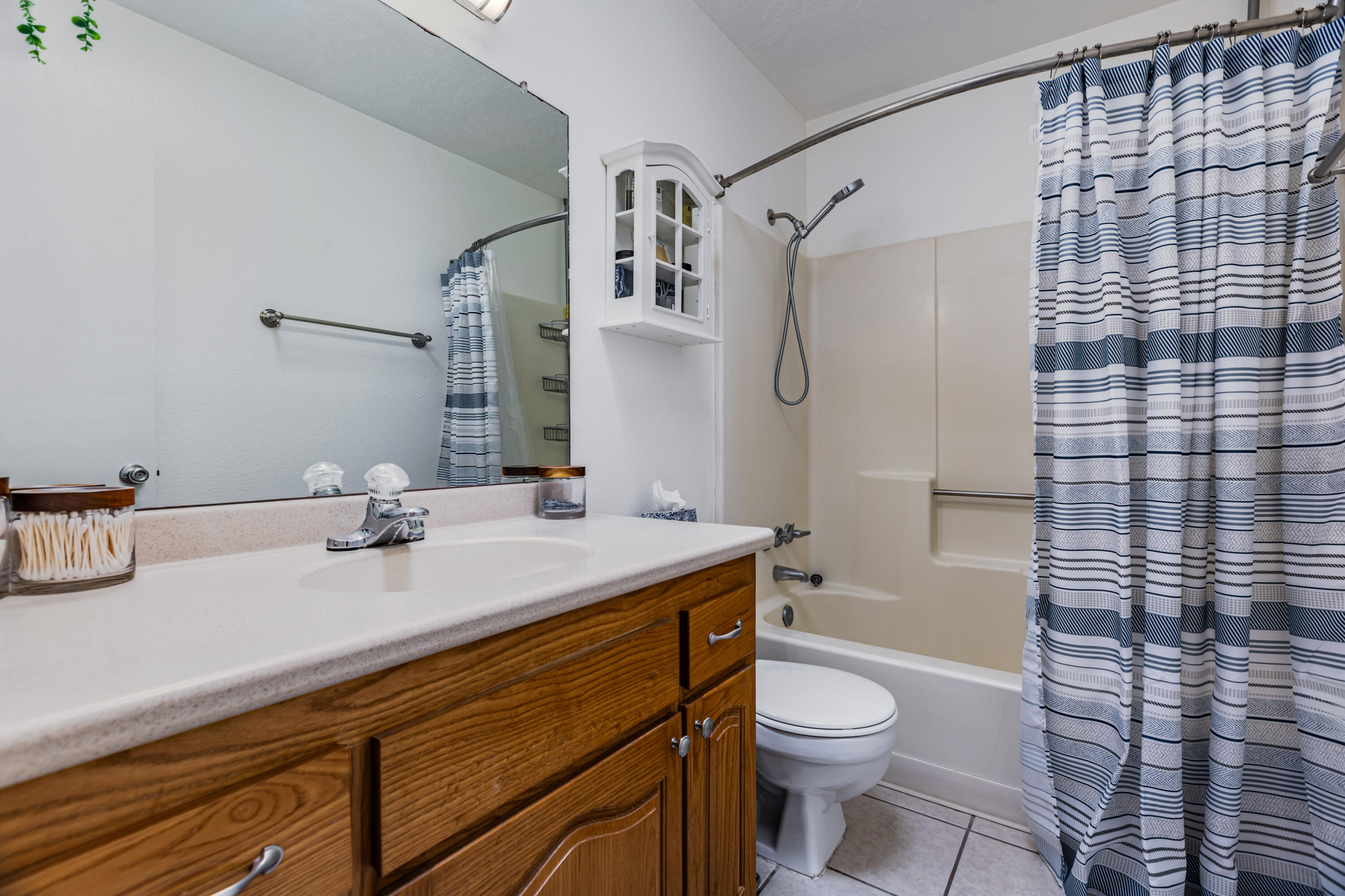 Photo 13 — 7220 Chickadee Lane NE