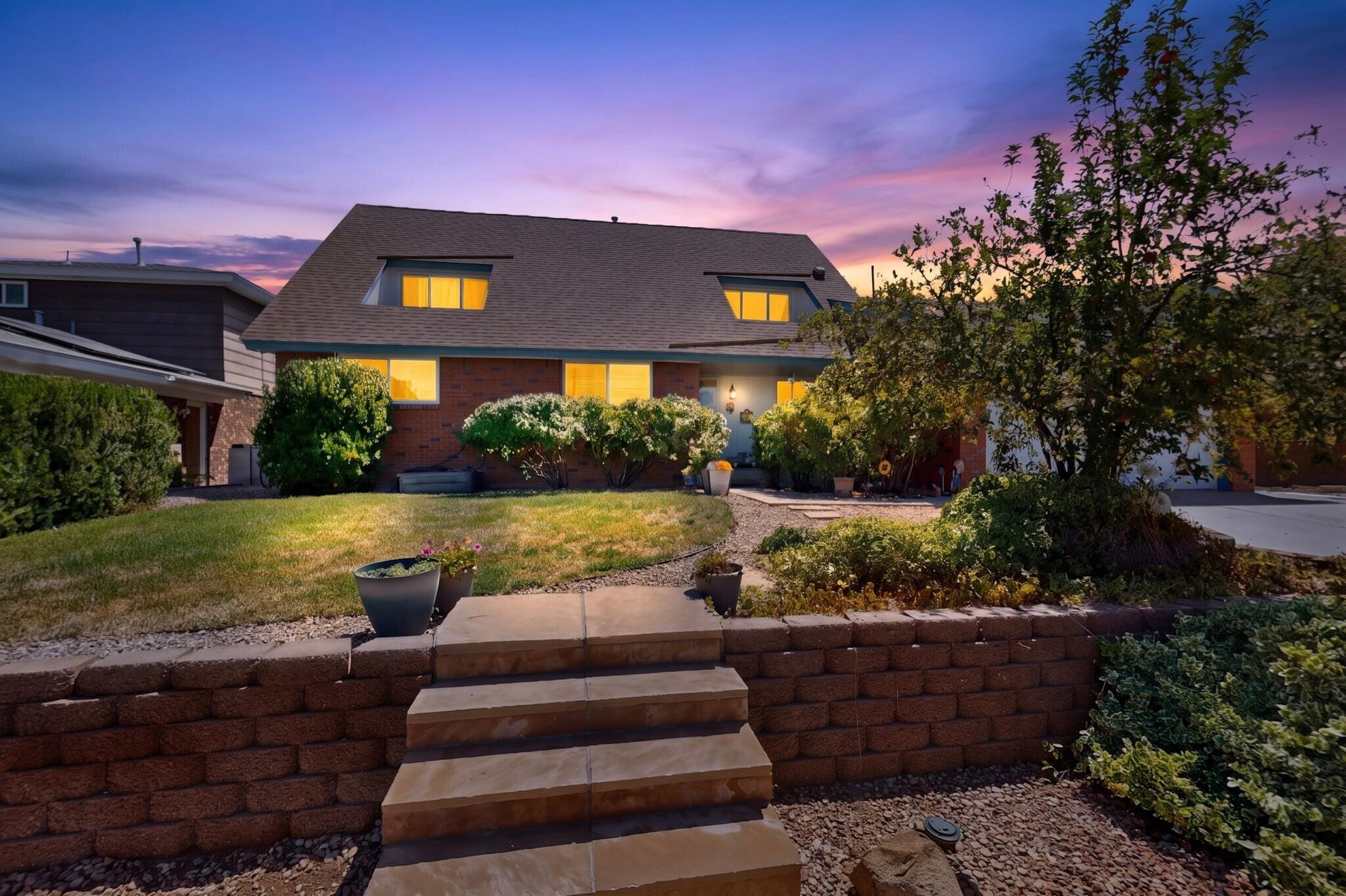 3720 General Stilwell Street NE, Albuquerque, NM 87111