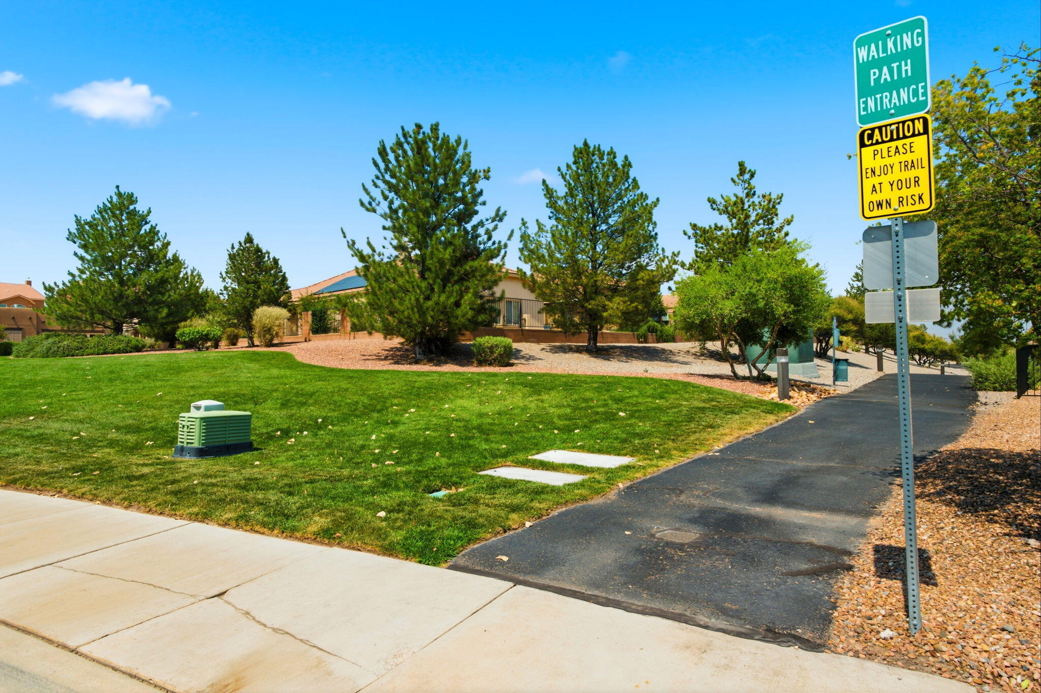 Photo 7 — 840 Cottonwood Circle