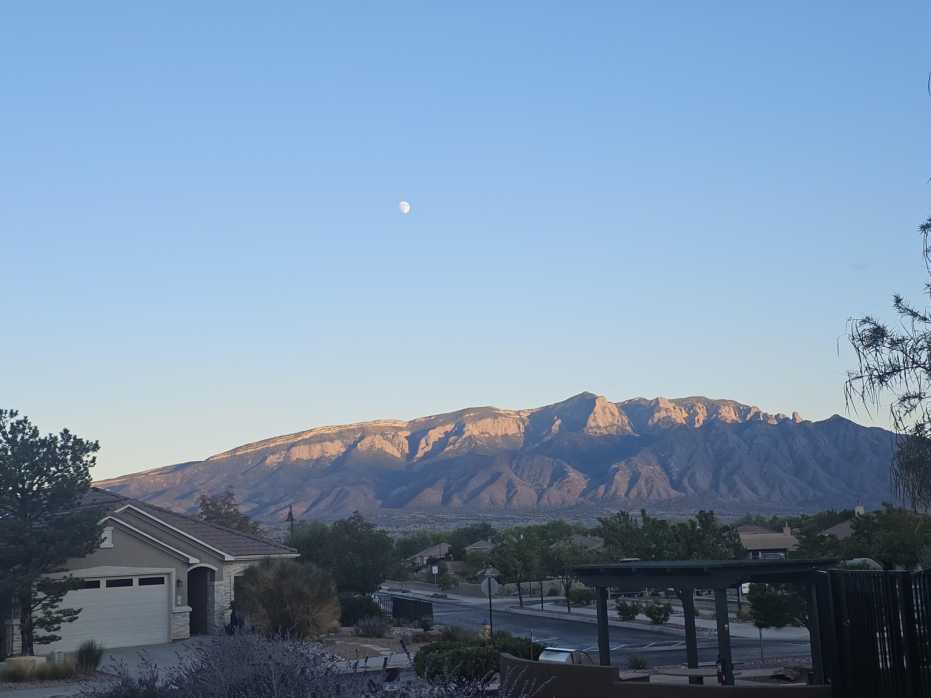 Photo 3 — 840 Cottonwood Circle