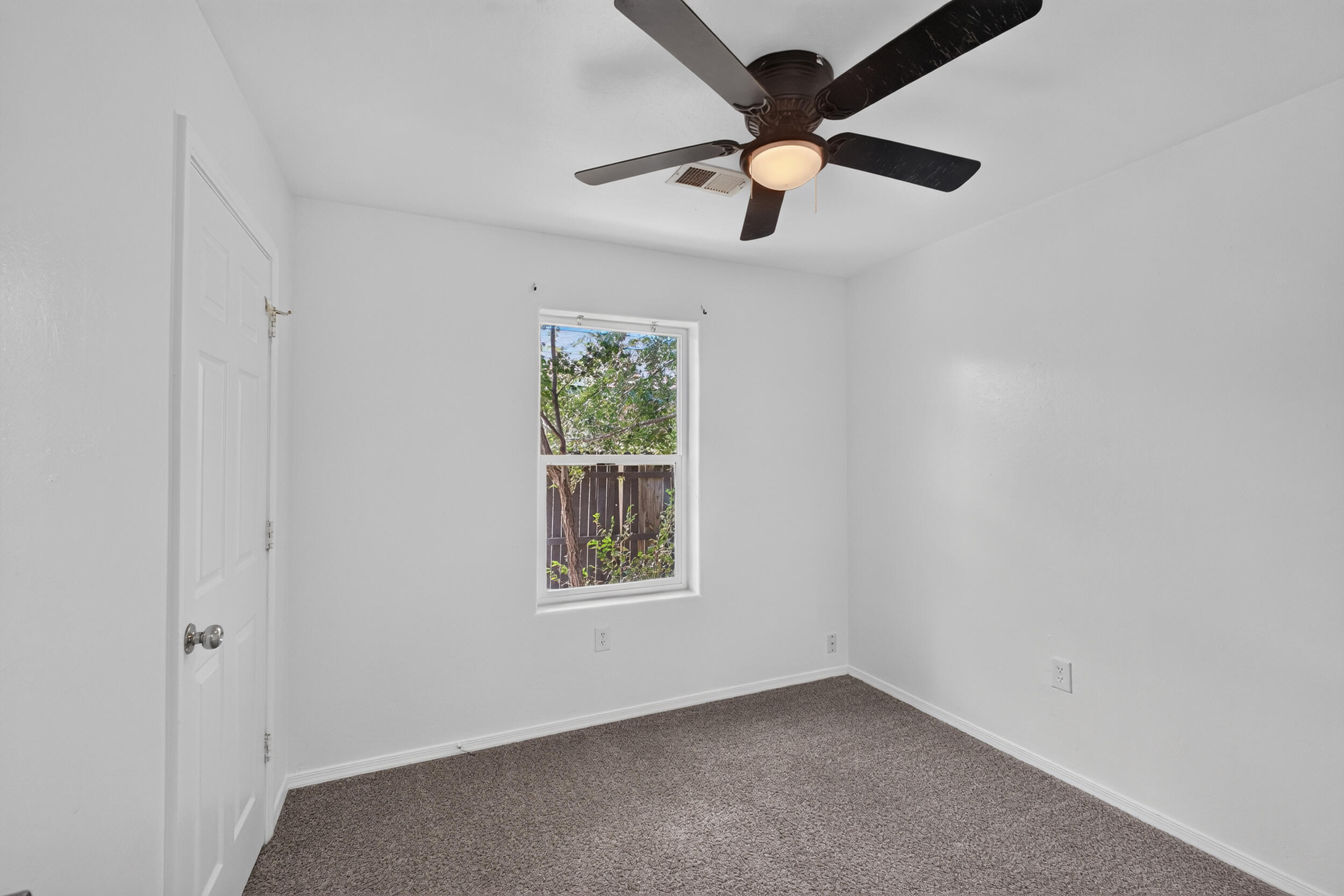 Photo 8 — 10 Nehemiah Place