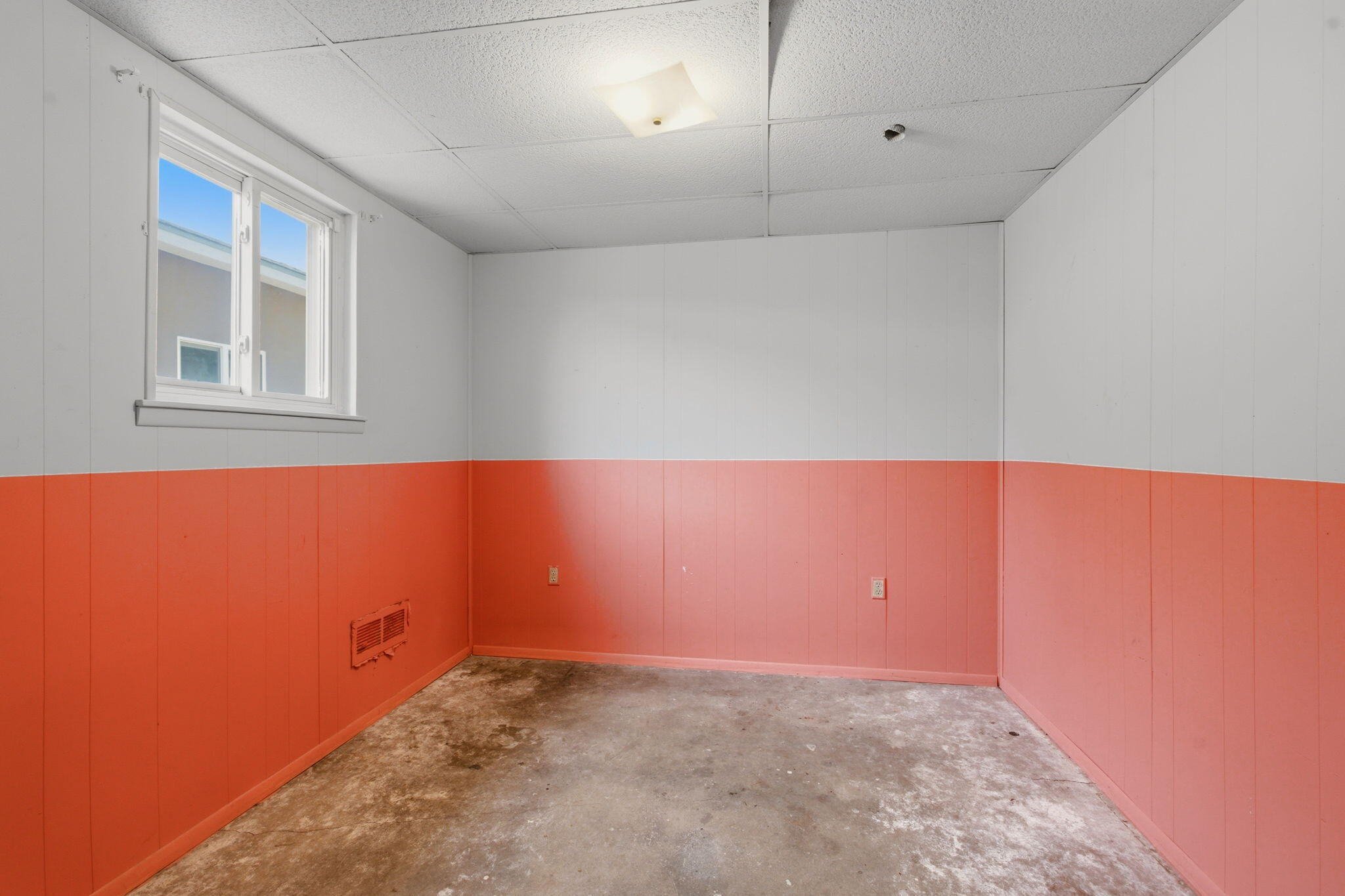 Photo 7 — 932 Florida Street SE