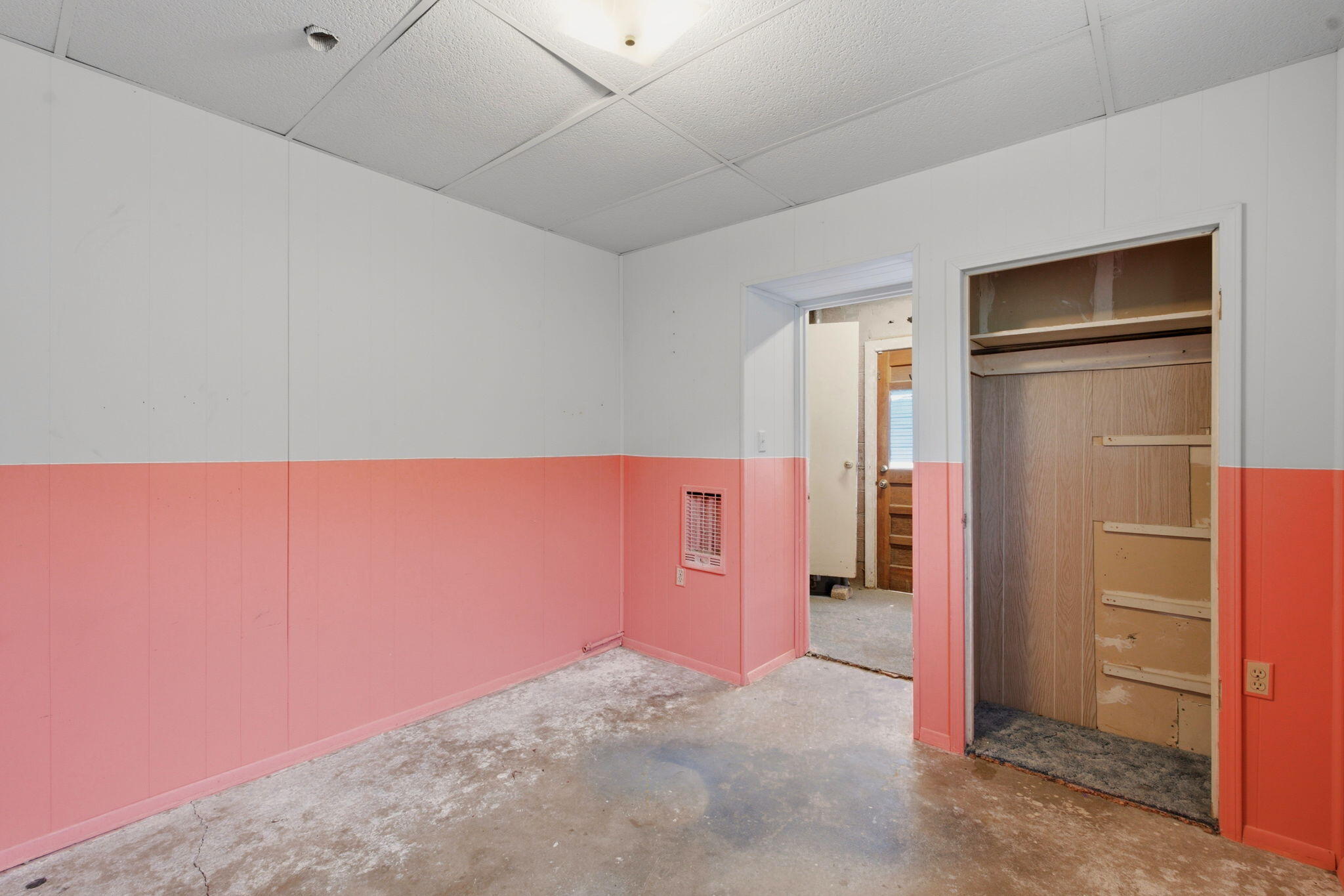 Photo 6 — 932 Florida Street SE