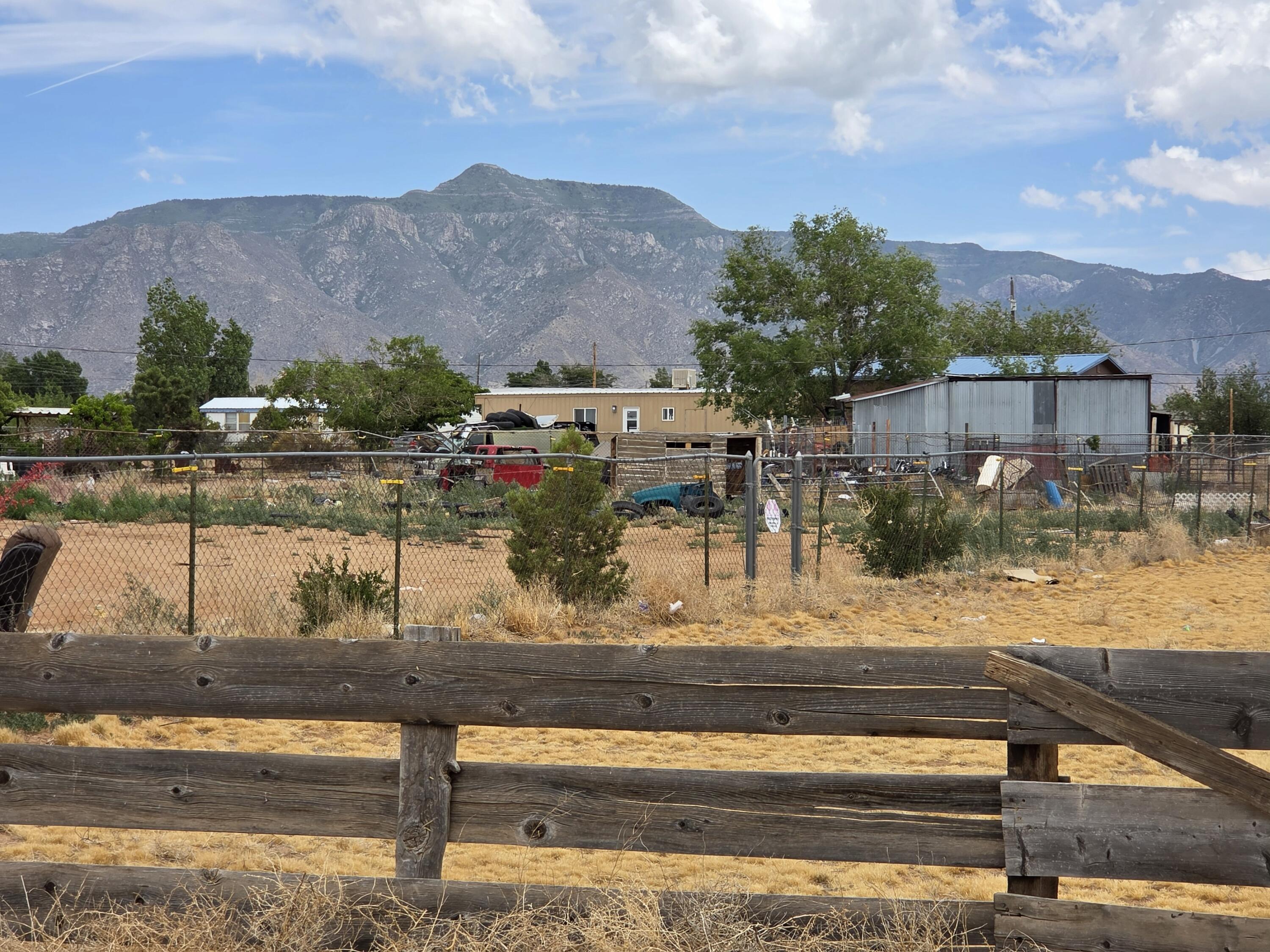 Photo 4 — 5 Meadowlake Lane