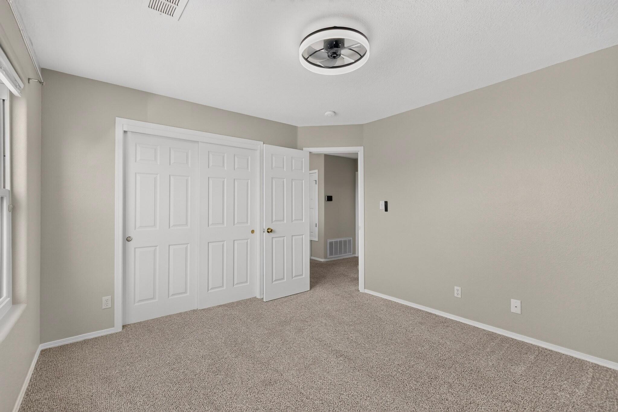 Photo 19 — 7143 Raleigh Hills Drive NE