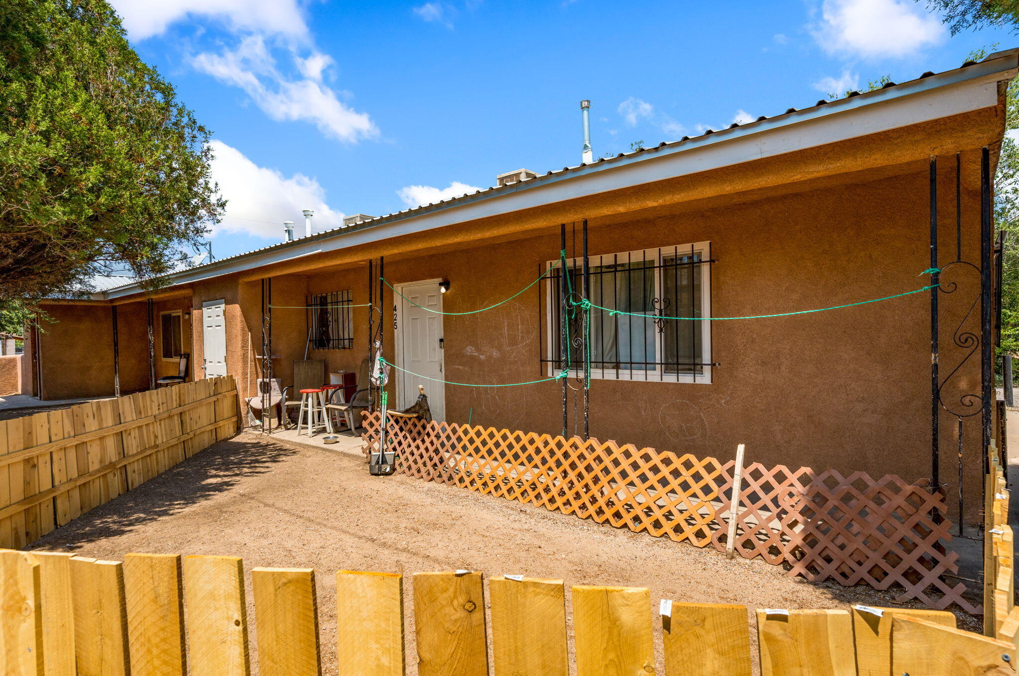 Photo 6 — 425 Grove Street SE