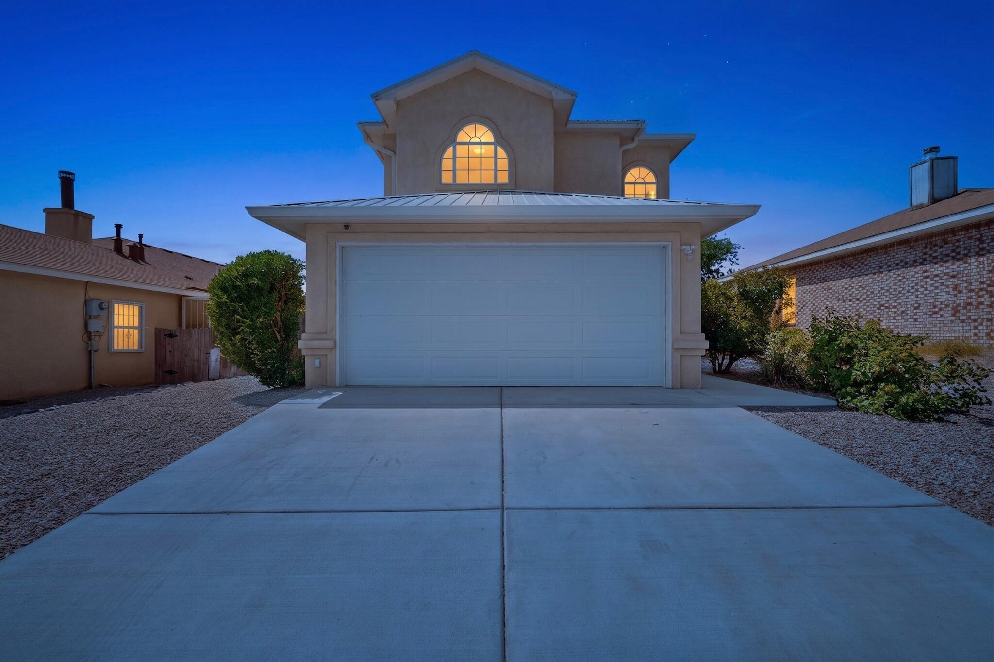 10504 Connemara Drive SW, Albuquerque, NM 87121