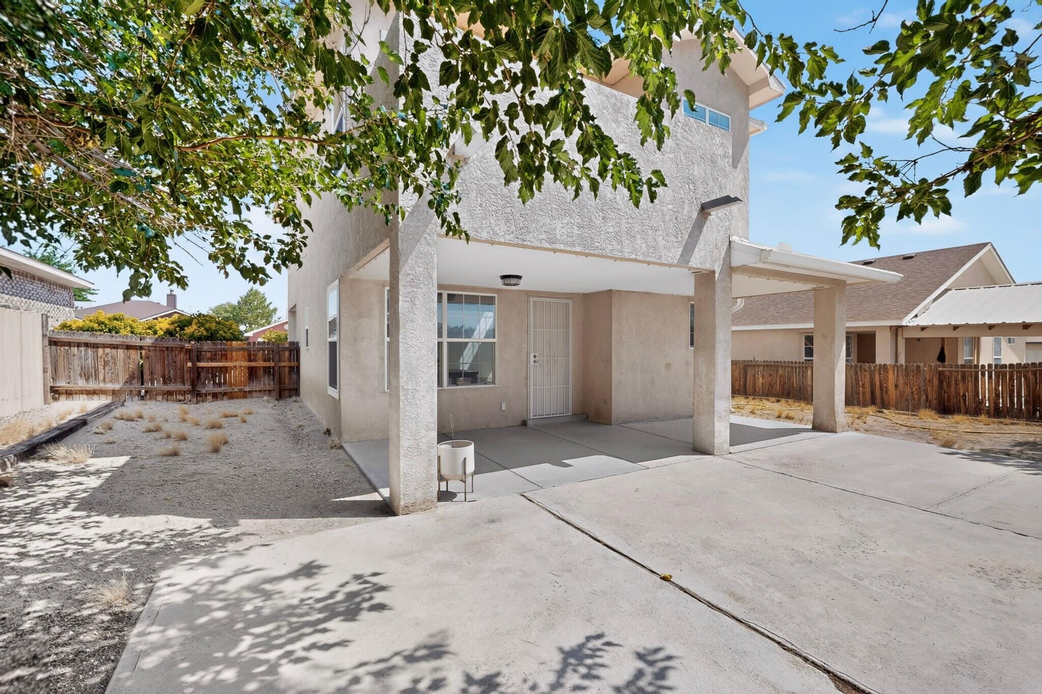 Photo 6 — 10504 Connemara Drive SW