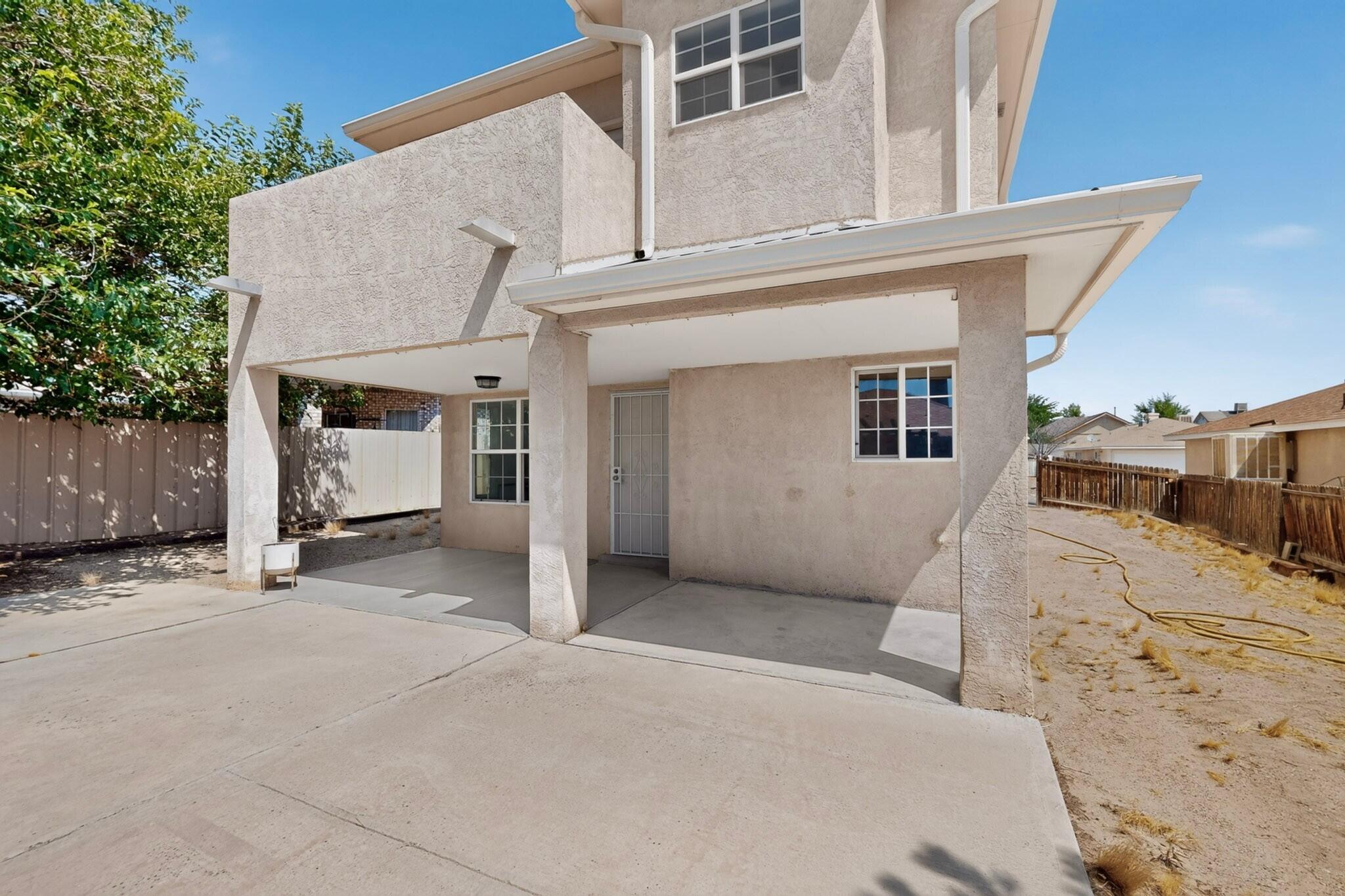 Photo 5 — 10504 Connemara Drive SW