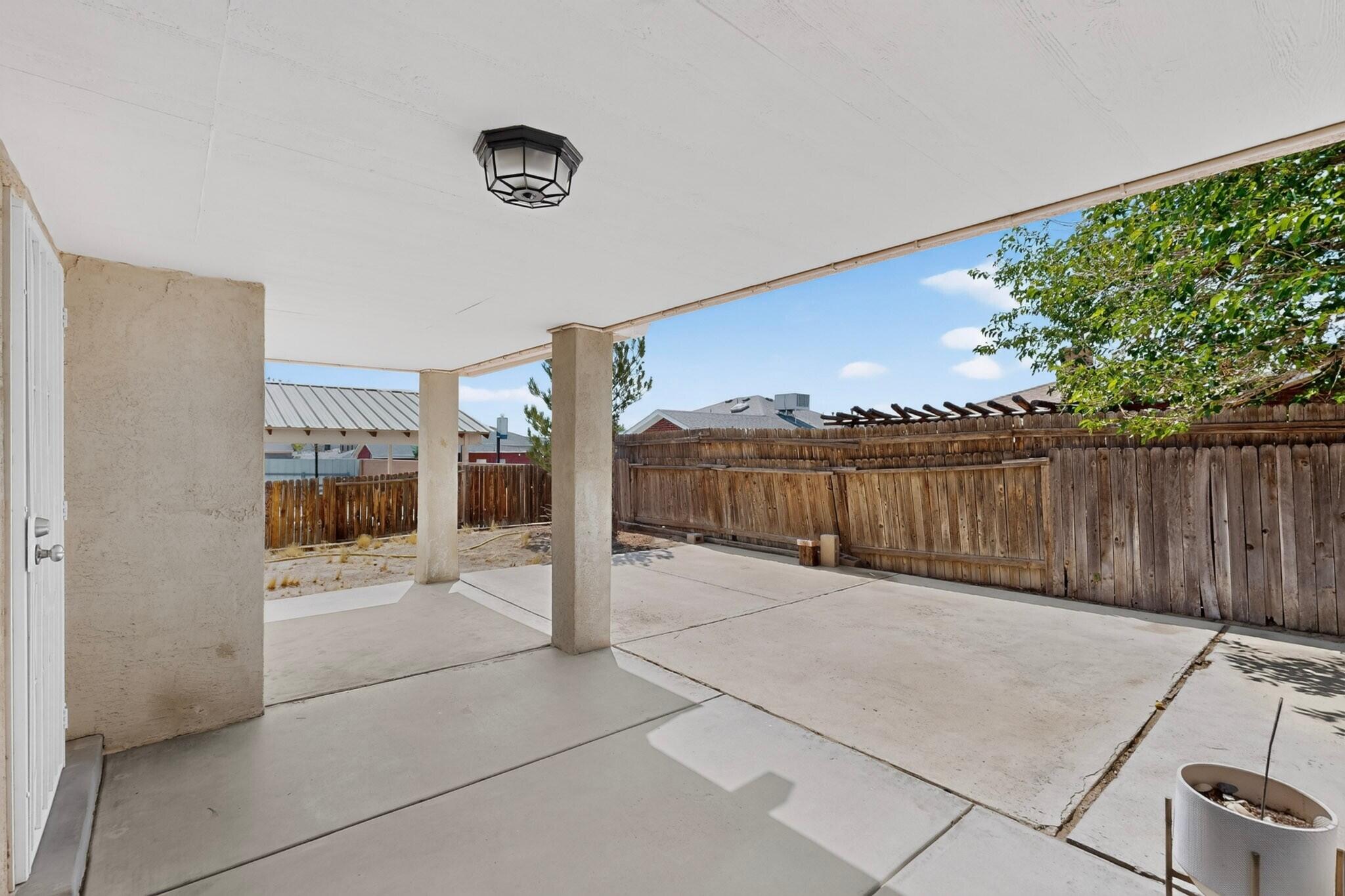 Photo 4 — 10504 Connemara Drive SW
