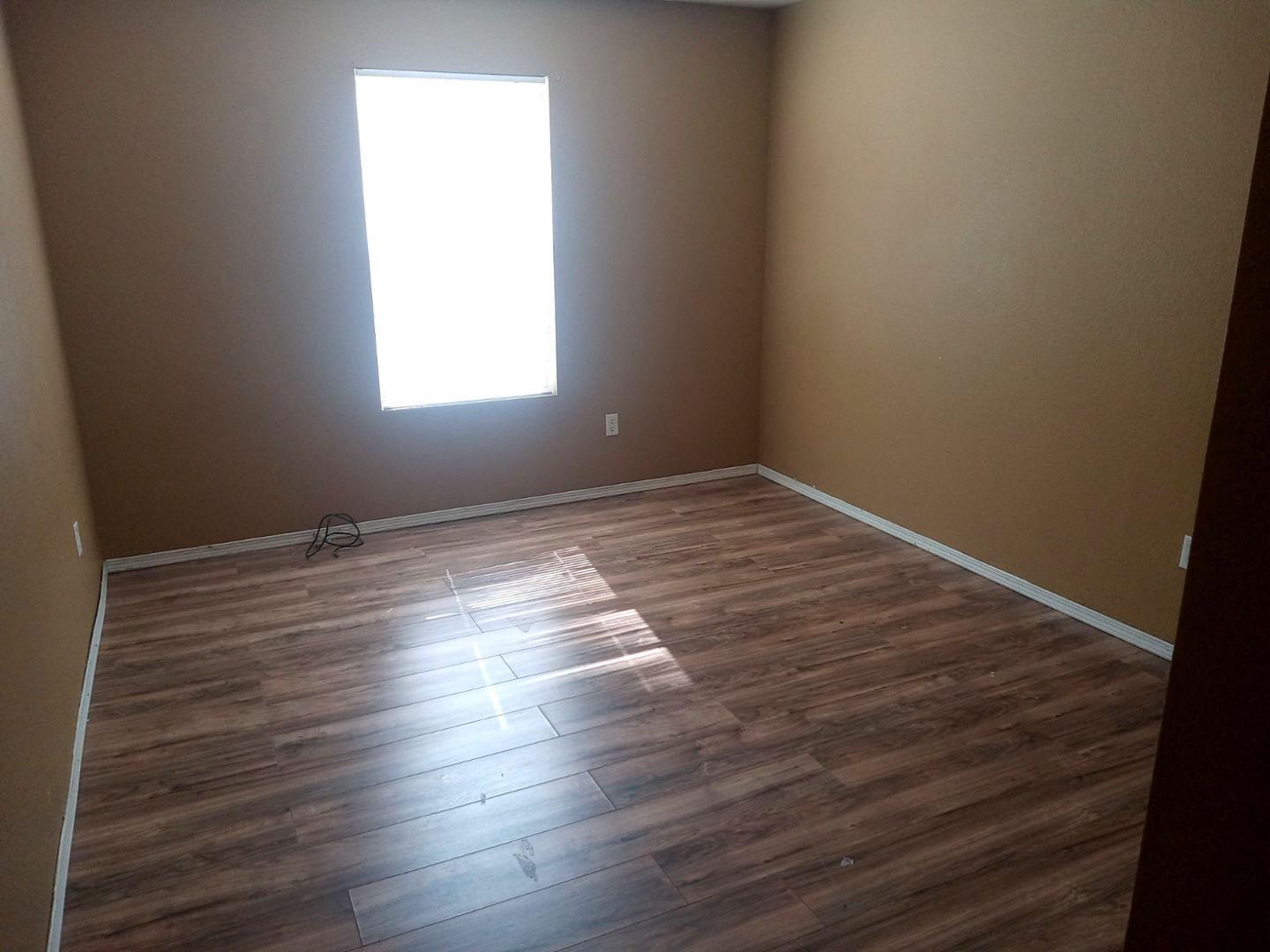 Photo 6 — 10636 Rigoletto Drive NW