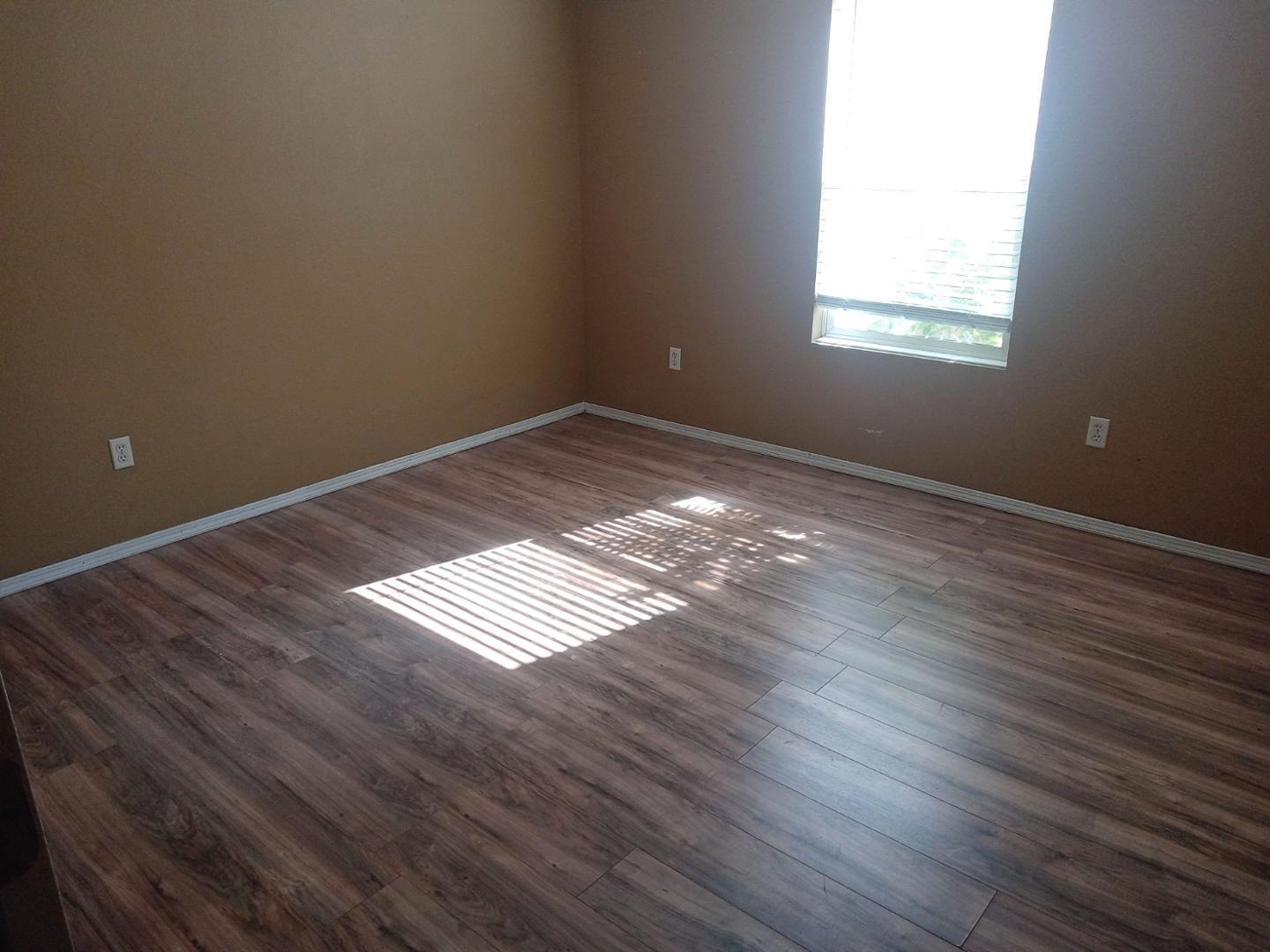 Photo 4 — 10636 Rigoletto Drive NW