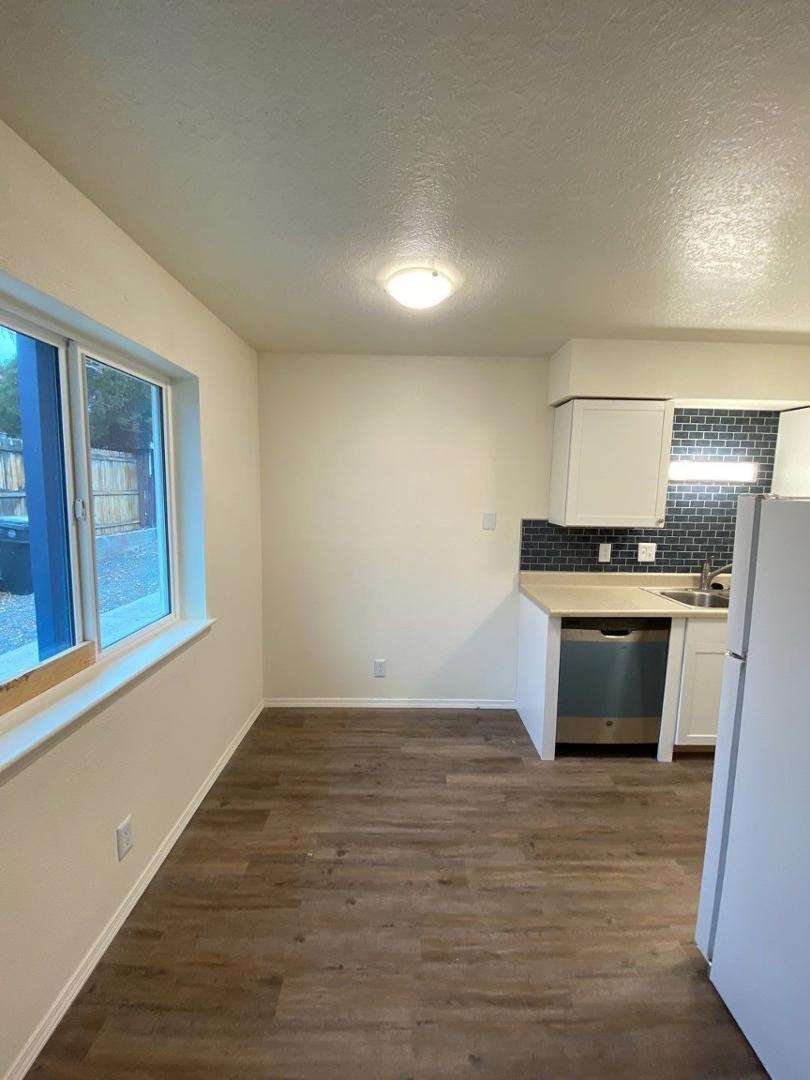 Photo 15 — 12120 Menaul Boulevard NE 3
