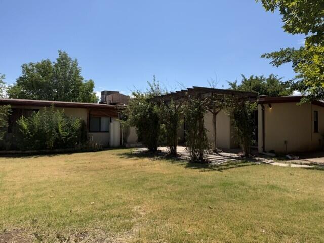 Photo 4 — 703 Liles Street