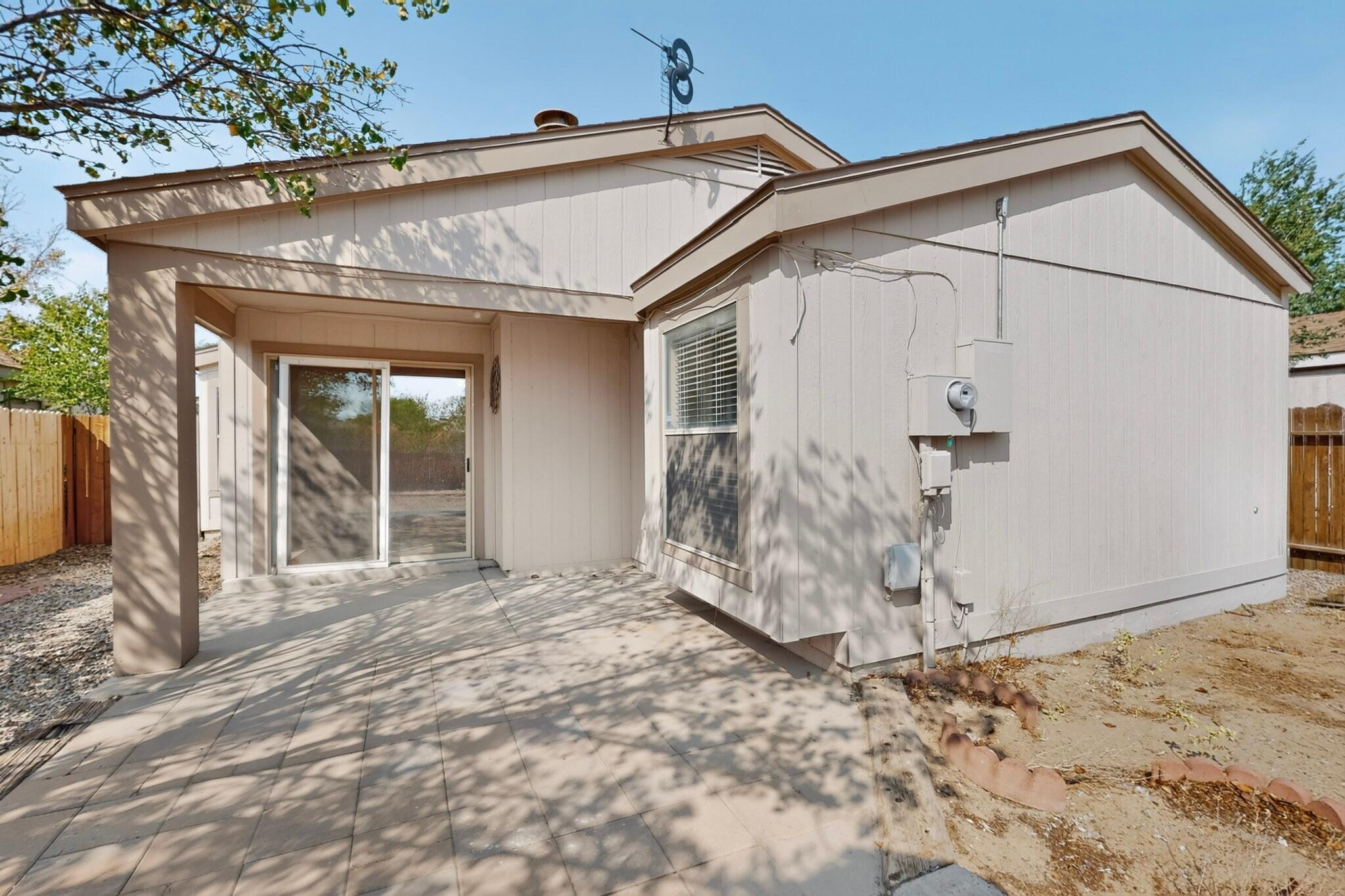 Photo 6 — 1598 Perma Drive NE