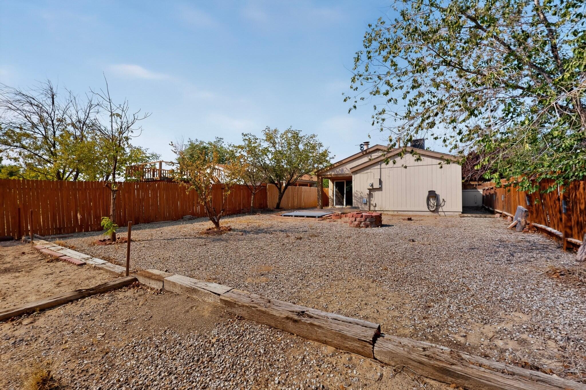 Photo 5 — 1598 Perma Drive NE