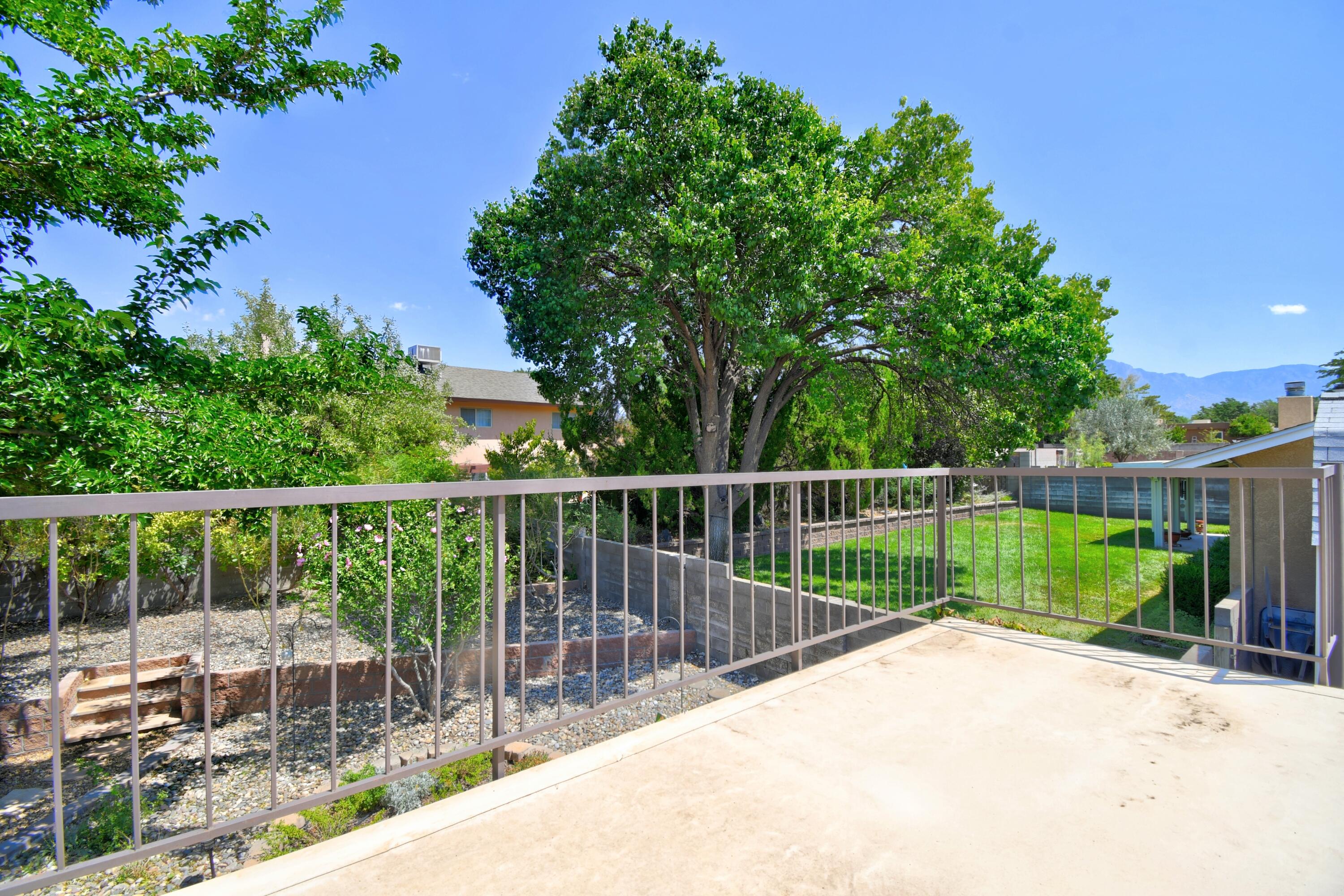 Photo 2 — 7553 Capulin Road NE