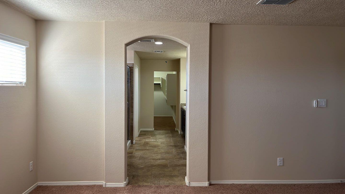 Photo 6 — 3806 Dynamite Road NE