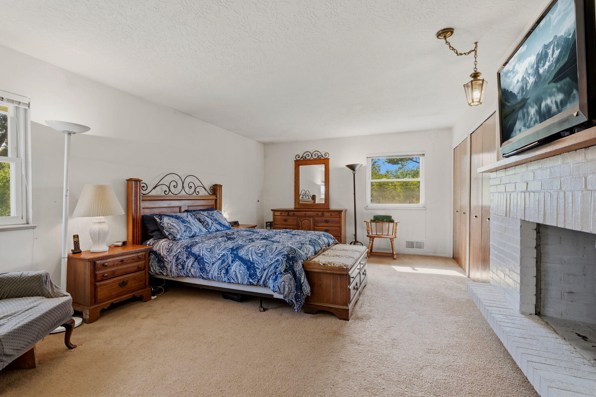 Photo 9 — 800 Pueblo Solano Road NW