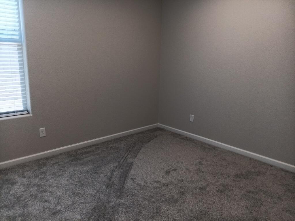 Photo 2 — 12108 N Star Trail NW