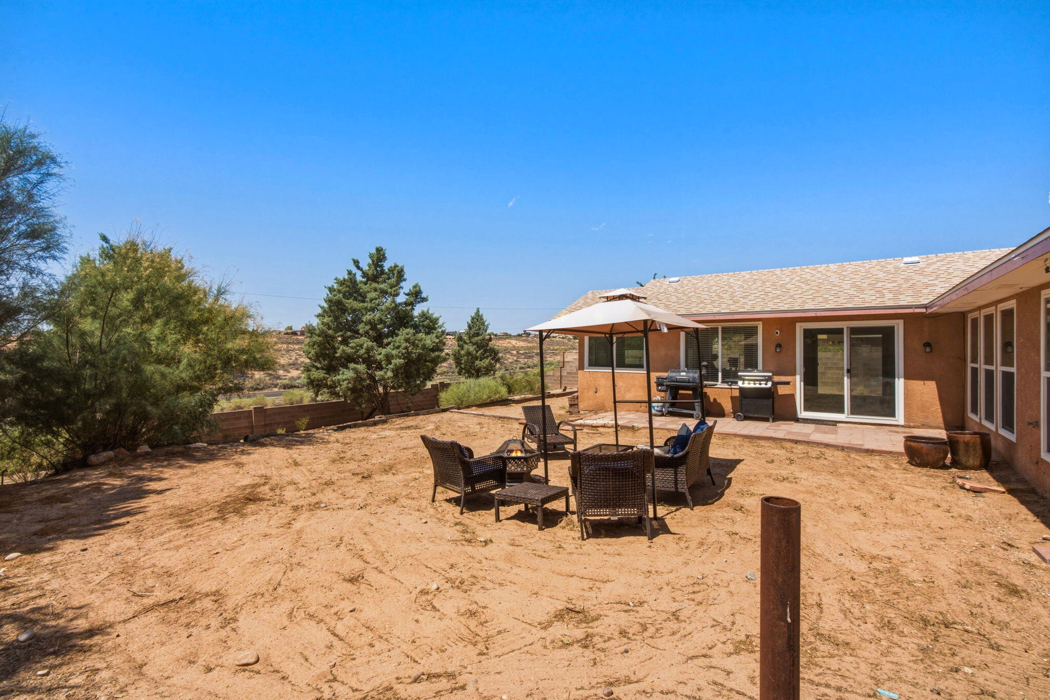 Photo 14 — 6082 Cottontail Road NE