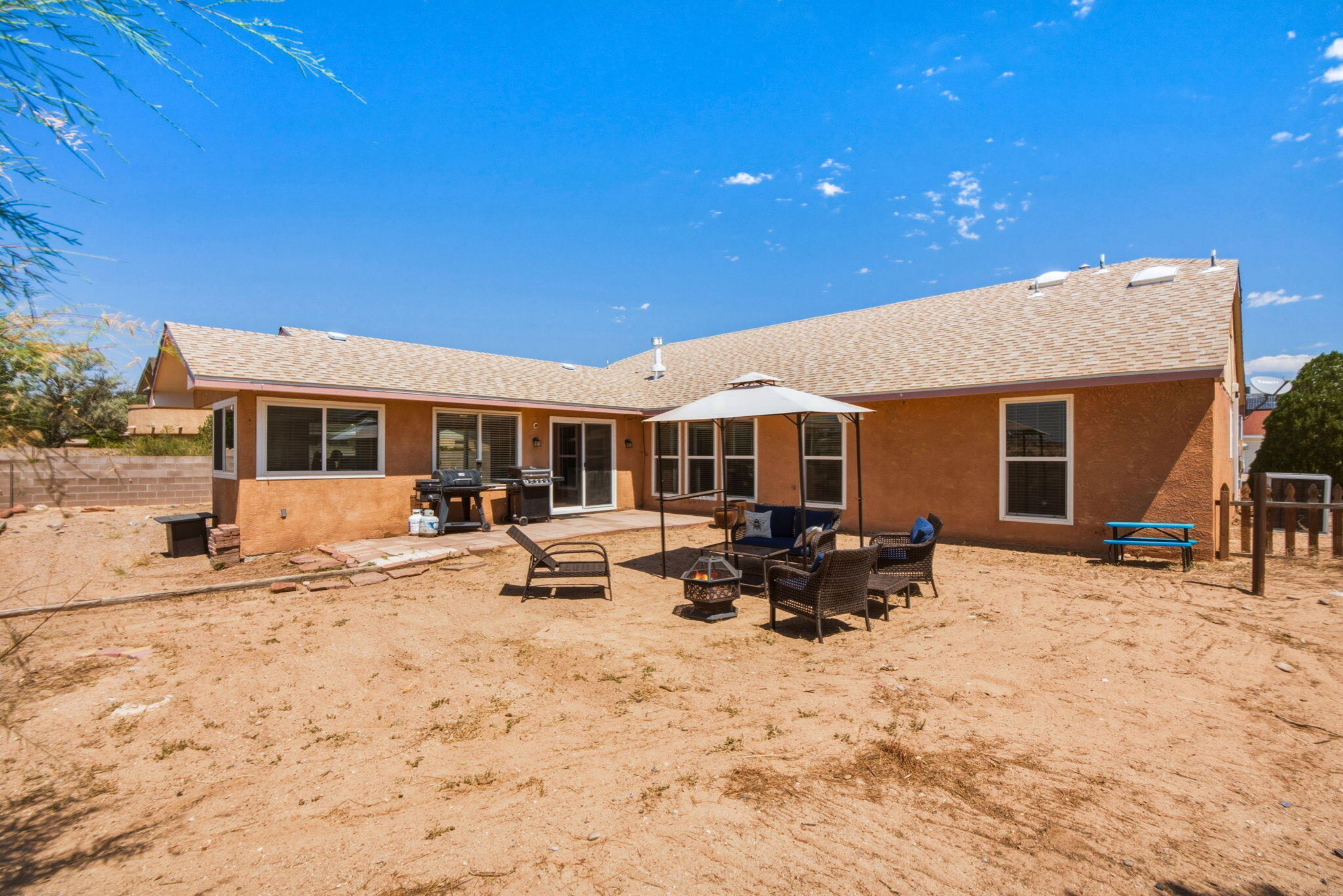 Photo 13 — 6082 Cottontail Road NE
