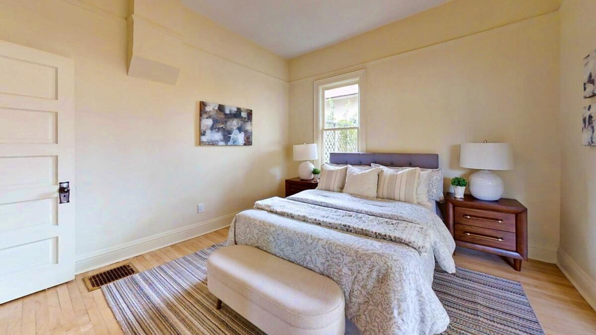 Photo 20 — 418 12th Street NW