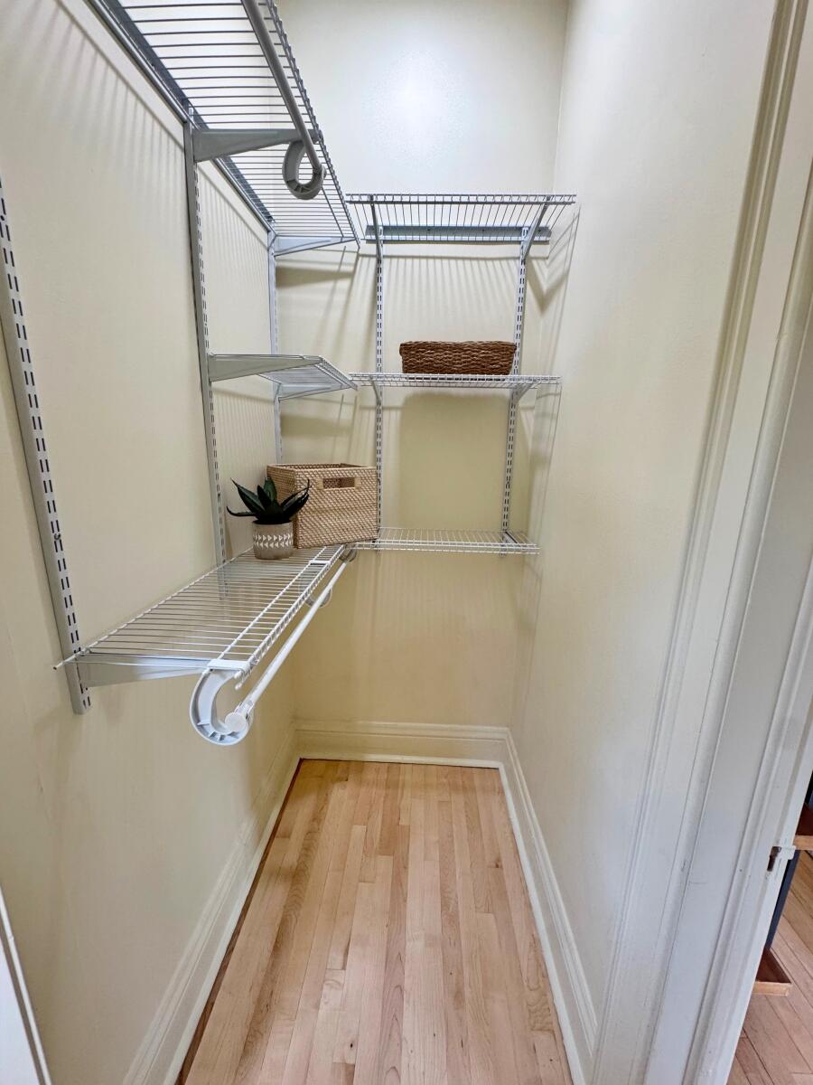 Photo 17 — 418 12th Street NW