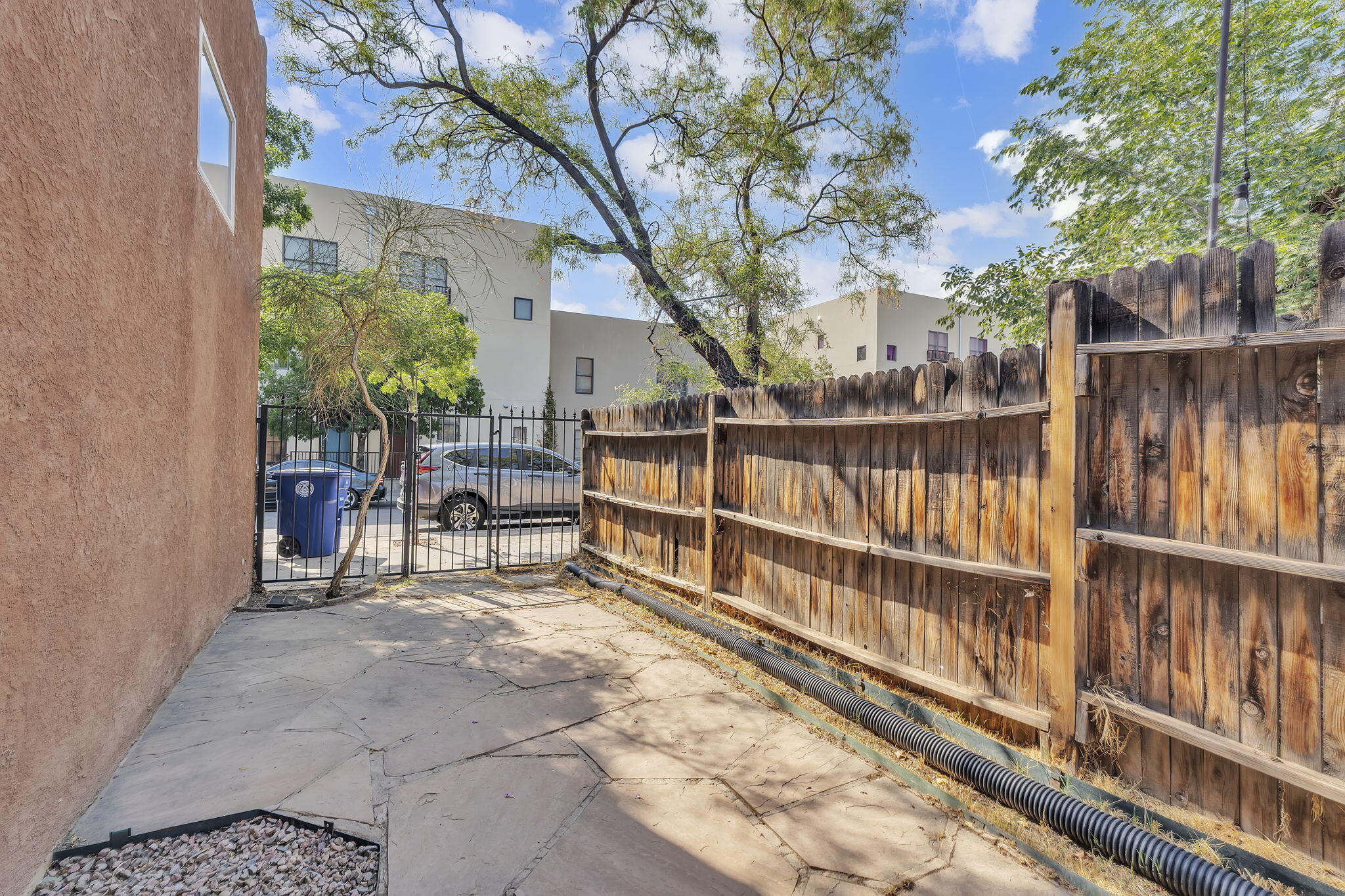 Photo 6 — 401 Tijeras Avenue NE