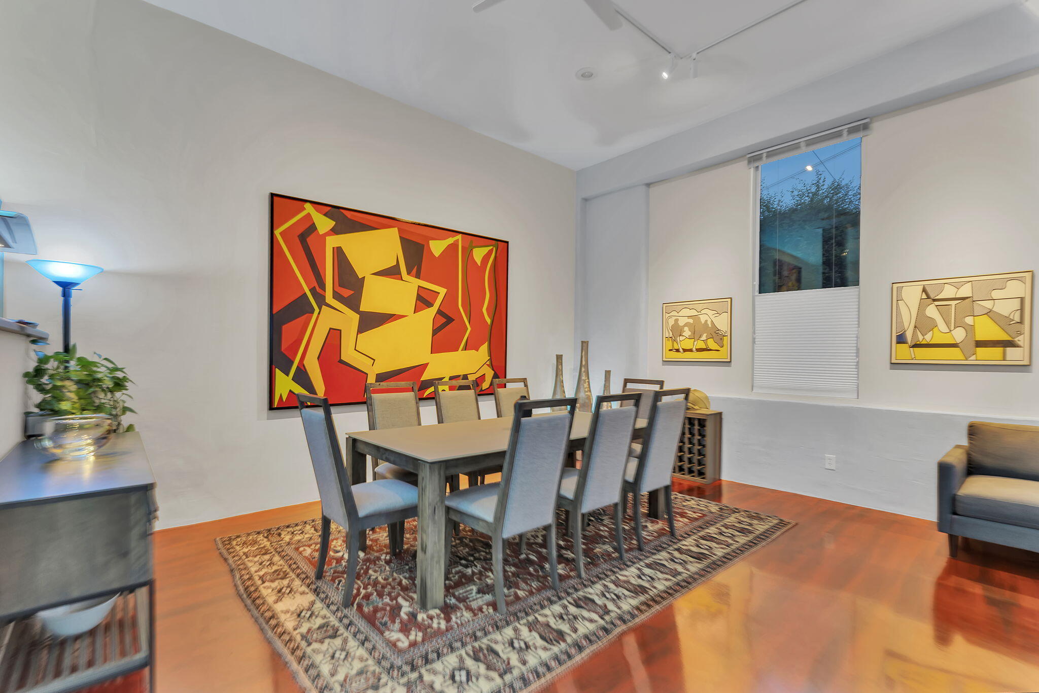 Photo 19 — 401 Tijeras Avenue NE