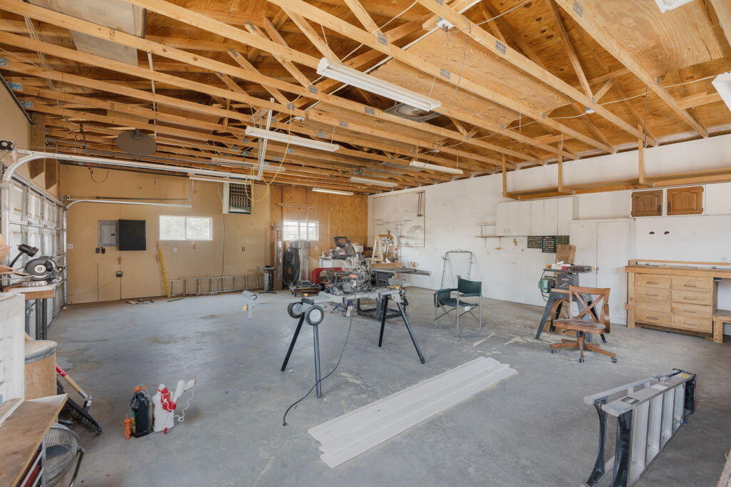 Photo 3 — 4505 Quartz Drive NE