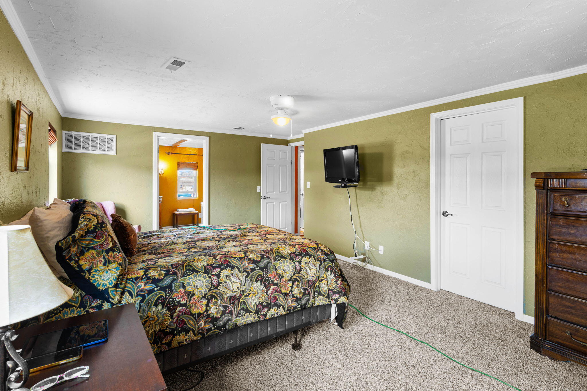 Photo 2 — 125 Walden Road