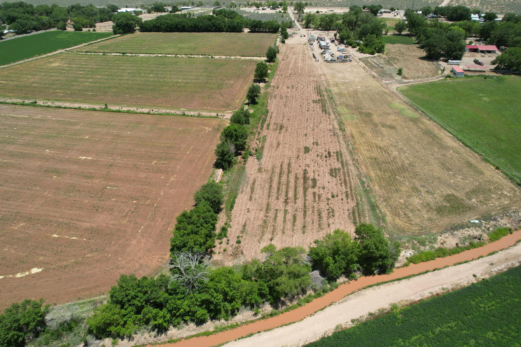  Calles Lane, Tome, NM 87060