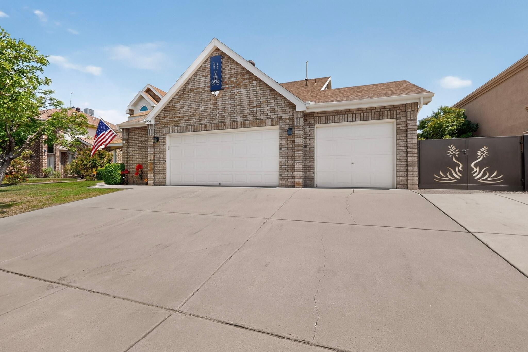 Photo 18 — 6904 Red Sky Road NE