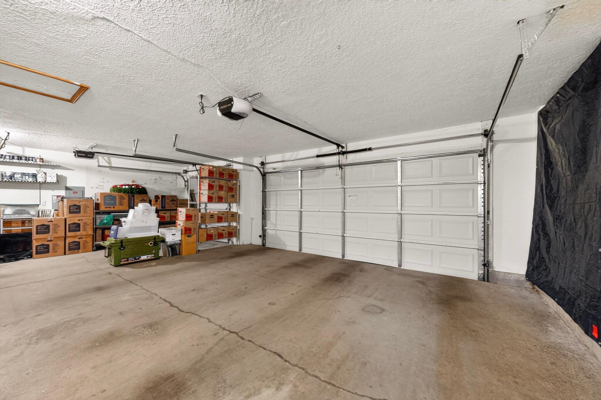 Photo 10 — 6904 Red Sky Road NE