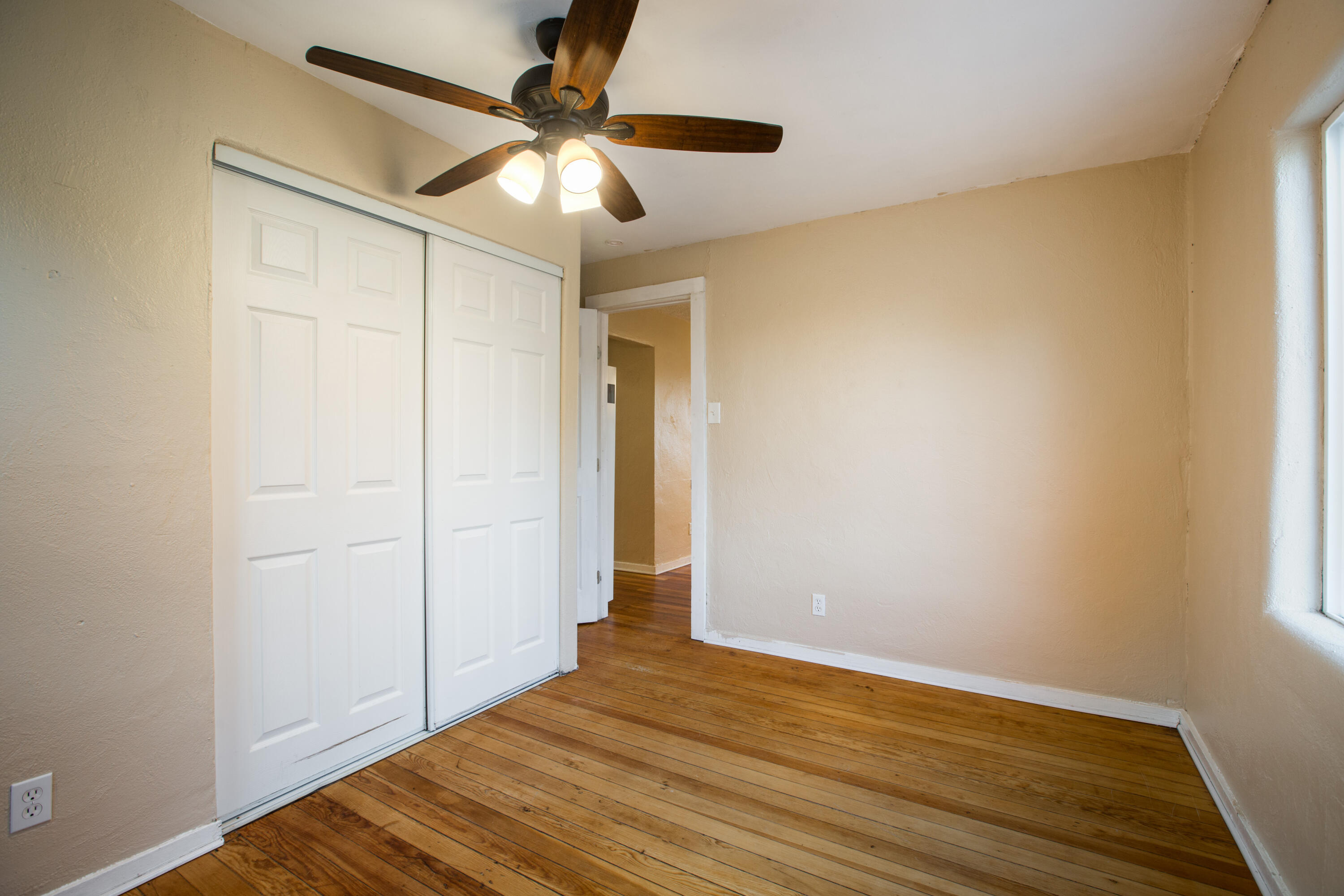 Photo 9 — 5201 Grande Drive NW